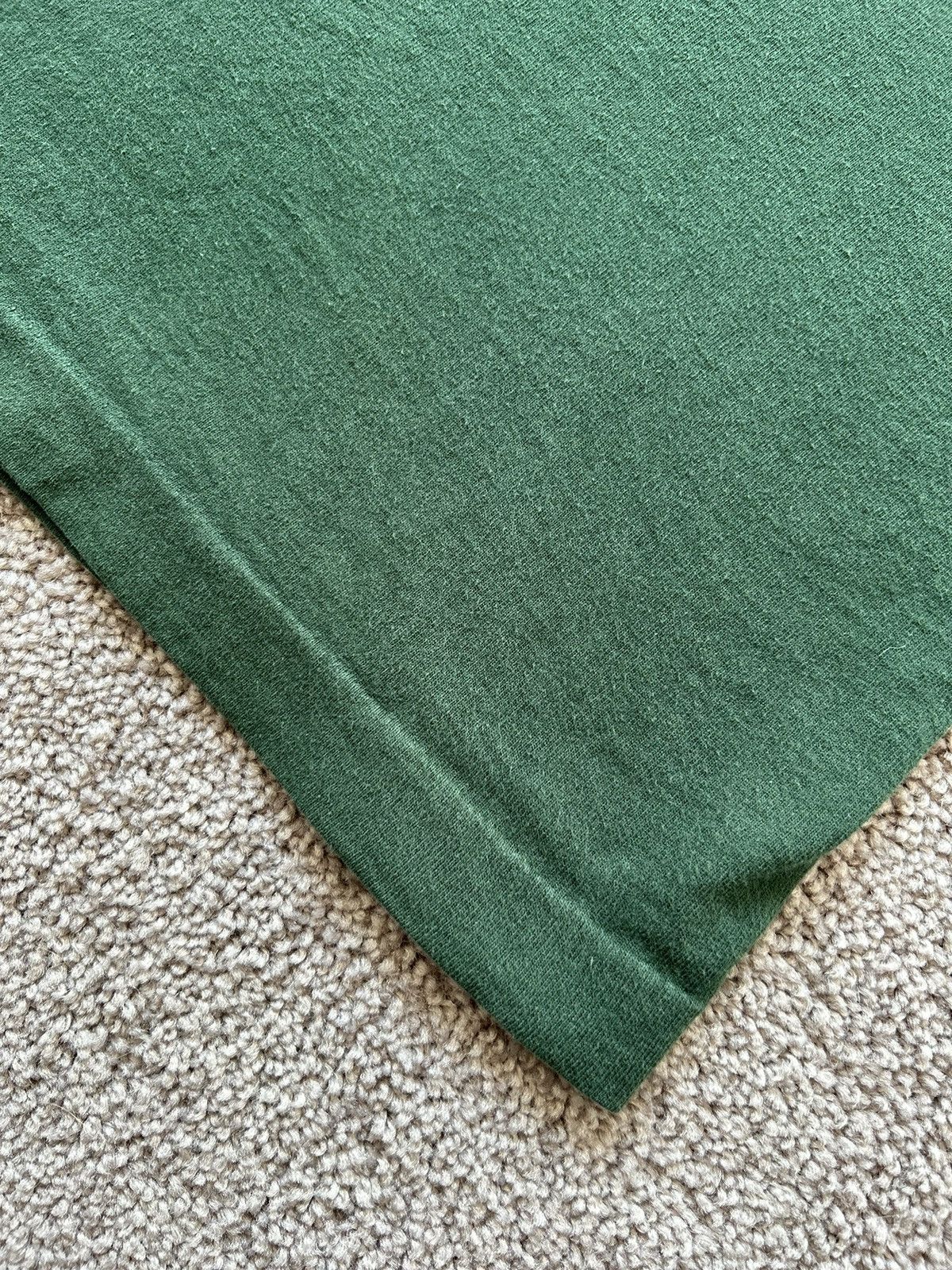 Fruit Of The Loom × Vintage Green 90's Single Stitch Blank Tee Size US L / EU 52-54 / 3 - 5 Thumbnail
