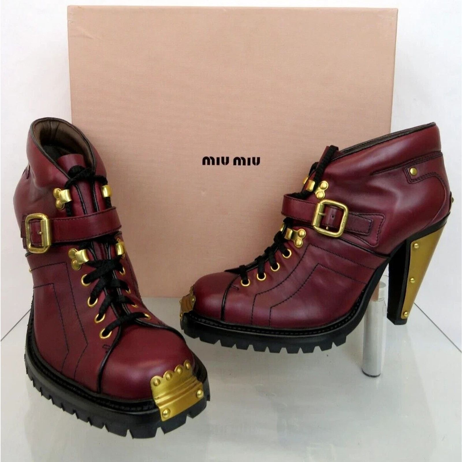 Prada MIU MIU PRADA BURGUNDY LEATHER METAL BELTED ANKLE BOOTS 39 Size US 9 / IT 39 - 3 Thumbnail
