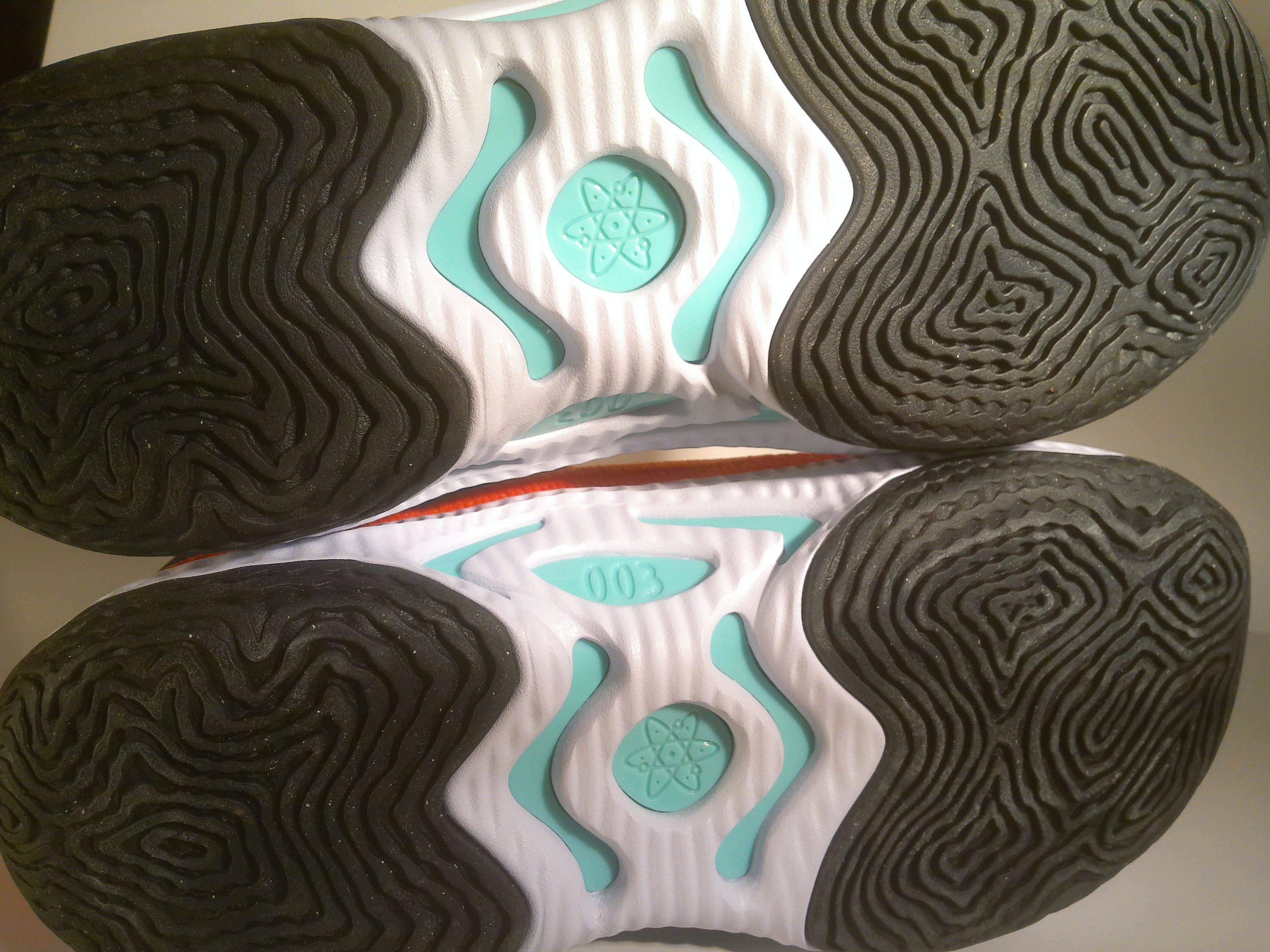 Nike Nike Cosmic Unity 3 EP, Size 9.5, As One We Win, New in box Size US 9.5 / EU 42-43 - 6 Thumbnail