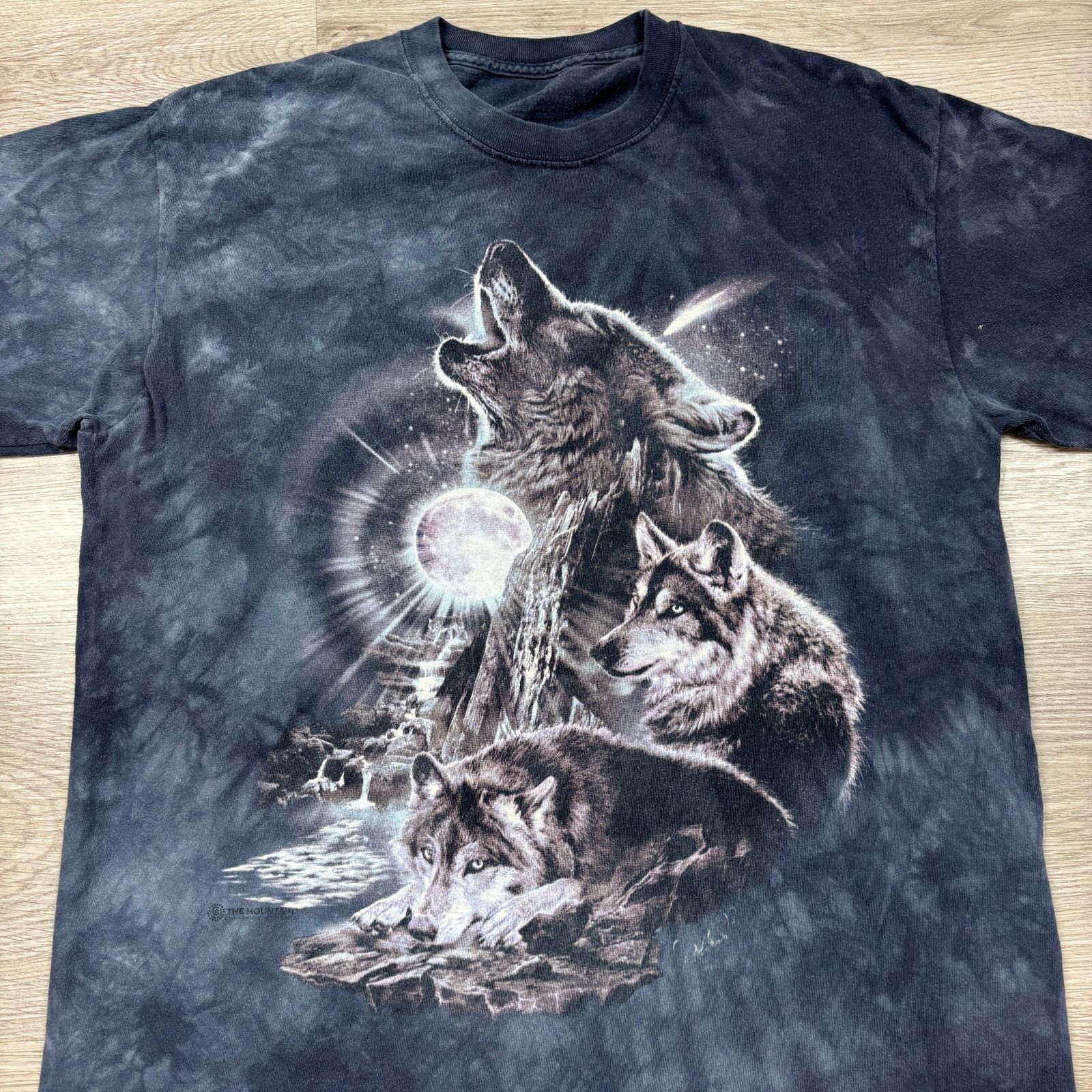 The Mountain The Mountain Howling Wolf Wolves MoonTie Dye Shirt Men's L Size US L / EU 52-54 / 3 - 2 Thumbnail