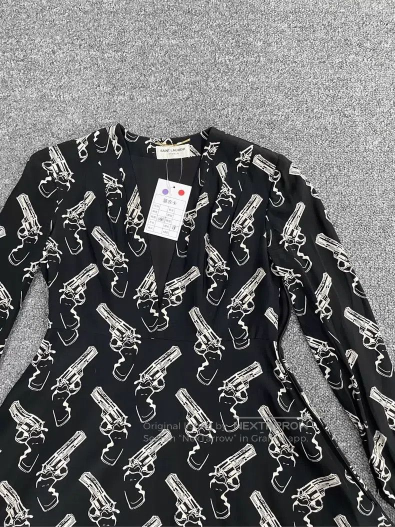 Saint Laurent Paris Saint Laurent Paris Printed Pattern Dress Size XS / US 0-2 / IT 36-38 - 2 Thumbnail