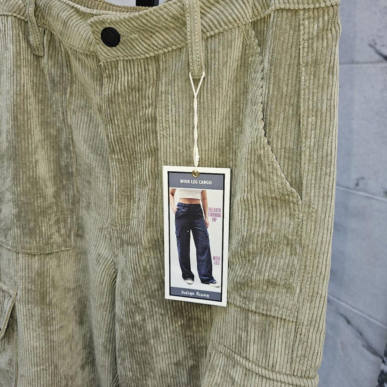 Other Women's Tan Corduroy Cargo Pants Size 29" - 4 Thumbnail