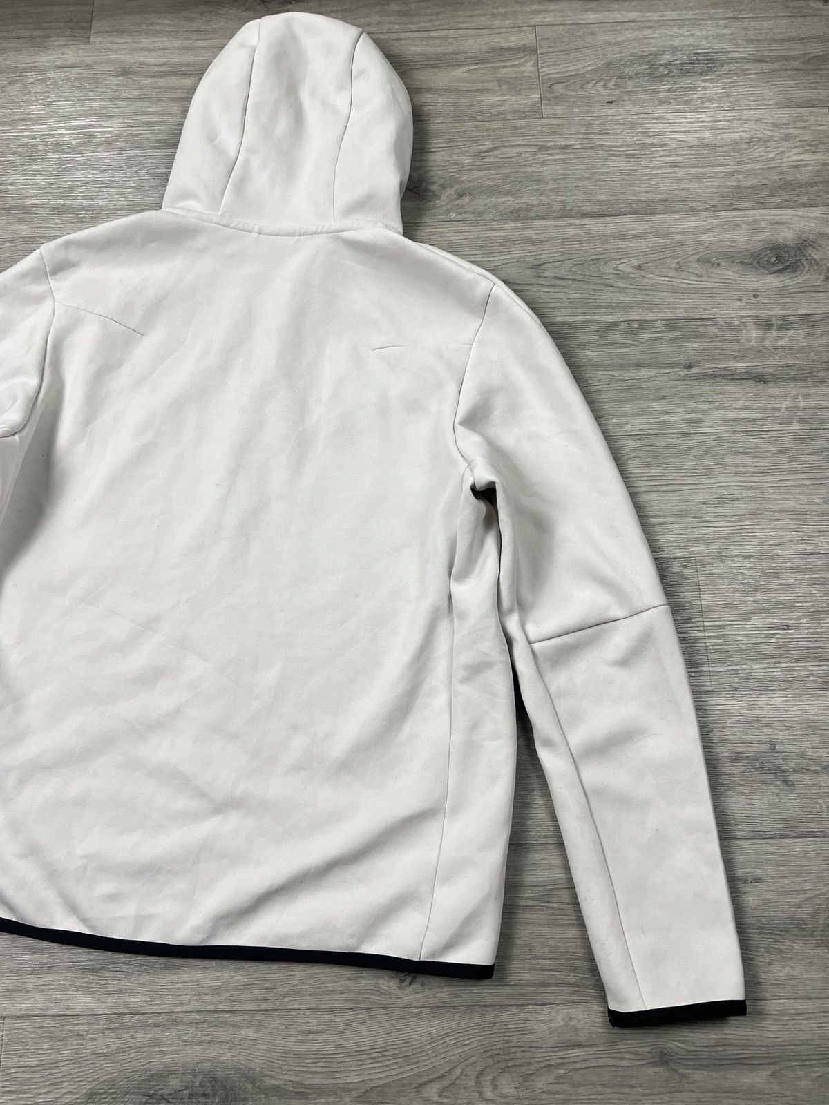 Nike NIKE NSW TCH FLC HOODIE MENS SIZE L Size US L / EU 52-54 / 3 - 10 Thumbnail