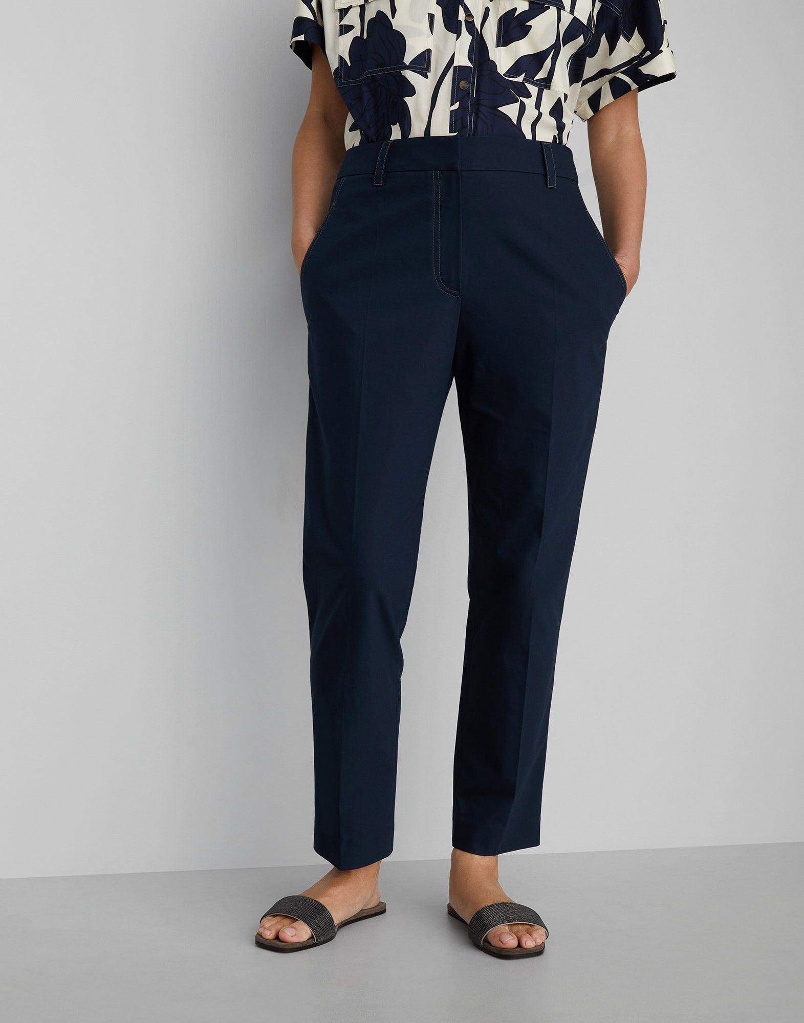 o1la1rc1a0425 Pants in Blue