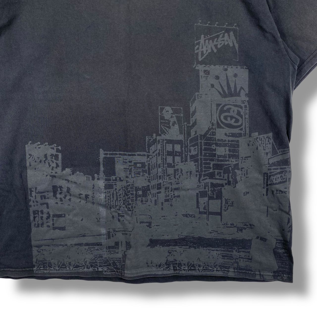 Stussy × Vintage Vintage 00's STUSSY City Print Distressed Faded Tee Shirt Size US XL / EU 56 / 4 - 2 Thumbnail