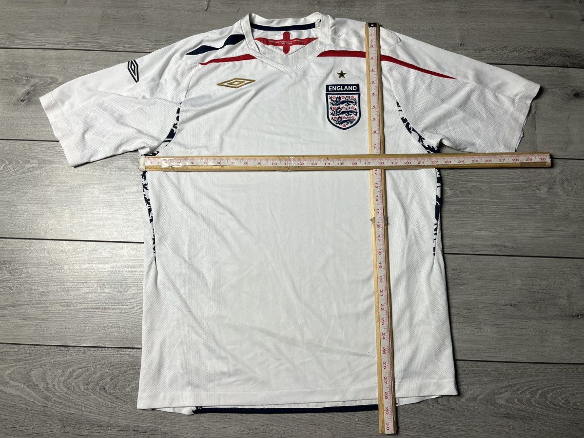 Umbro Umbro England home jersey 2007/09 size XLarge Size US XL / EU 56 / 4 - 5 Thumbnail