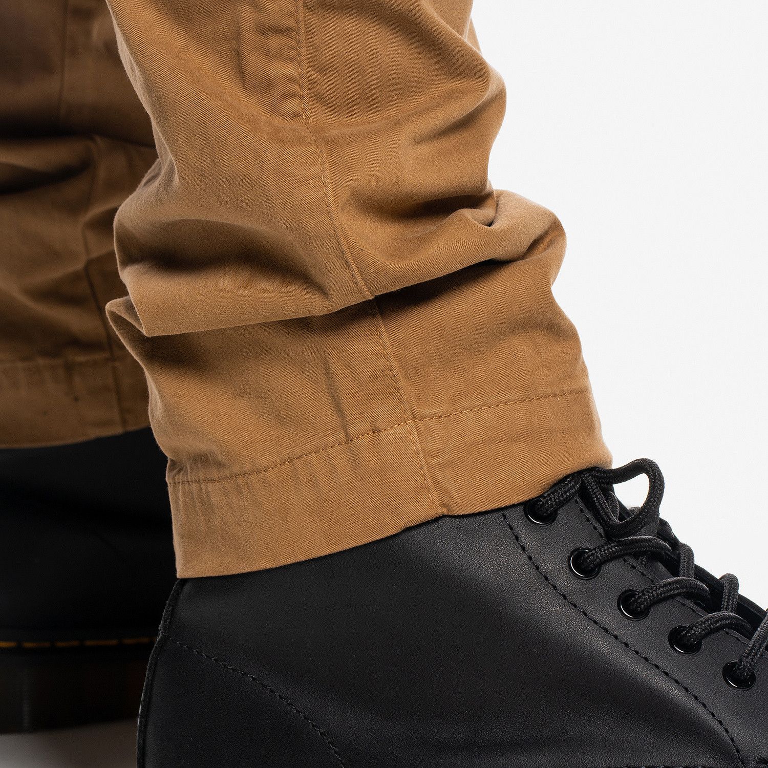 C.P. Company o1y1224 Logo Cargo Pant in Camel Size US 34 / EU 50 - 6 Thumbnail