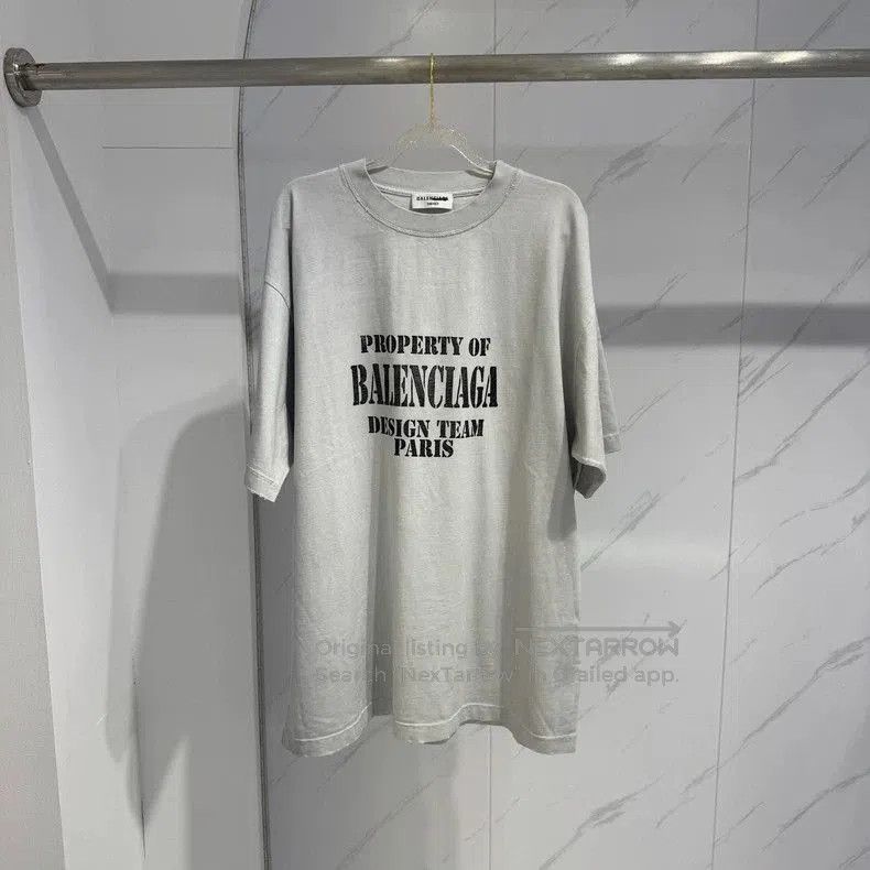 Balenciaga Balenciaga Washed Logo Print Short Sleeve T. Size US XS / EU 42 / 0 - 1 Thumbnail