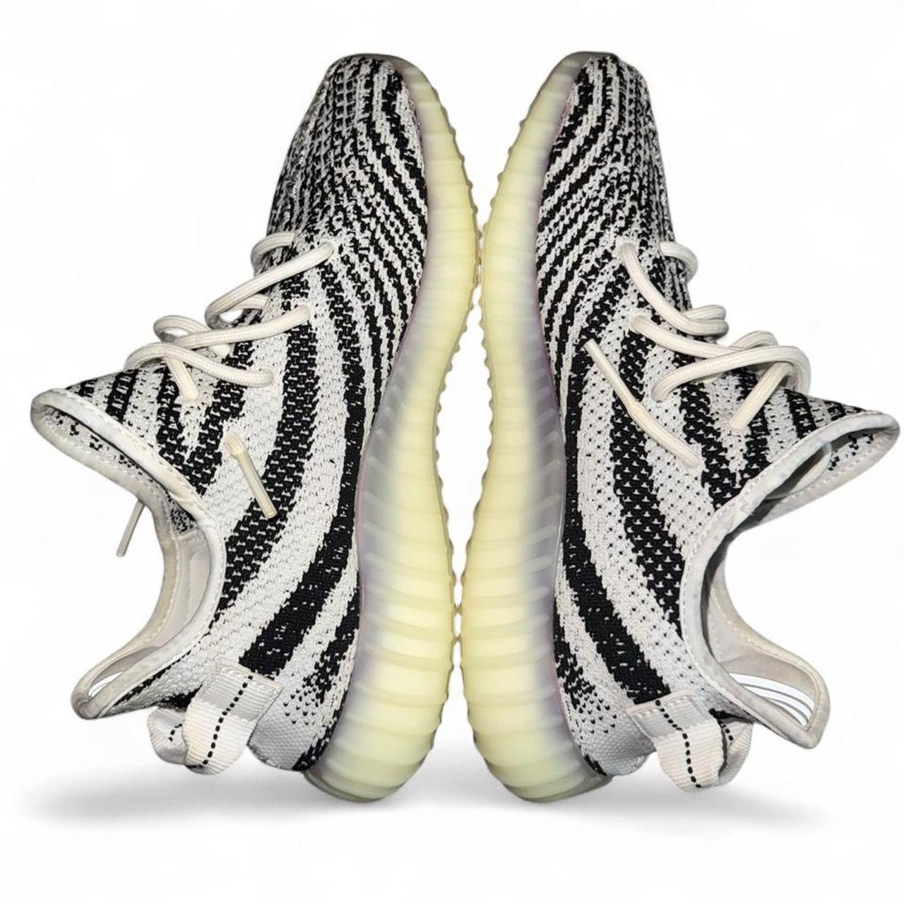 Yeezy Adidas Yeezy Boost 350 V2 Zebra Size US 8 / EU 41 - 3 Thumbnail