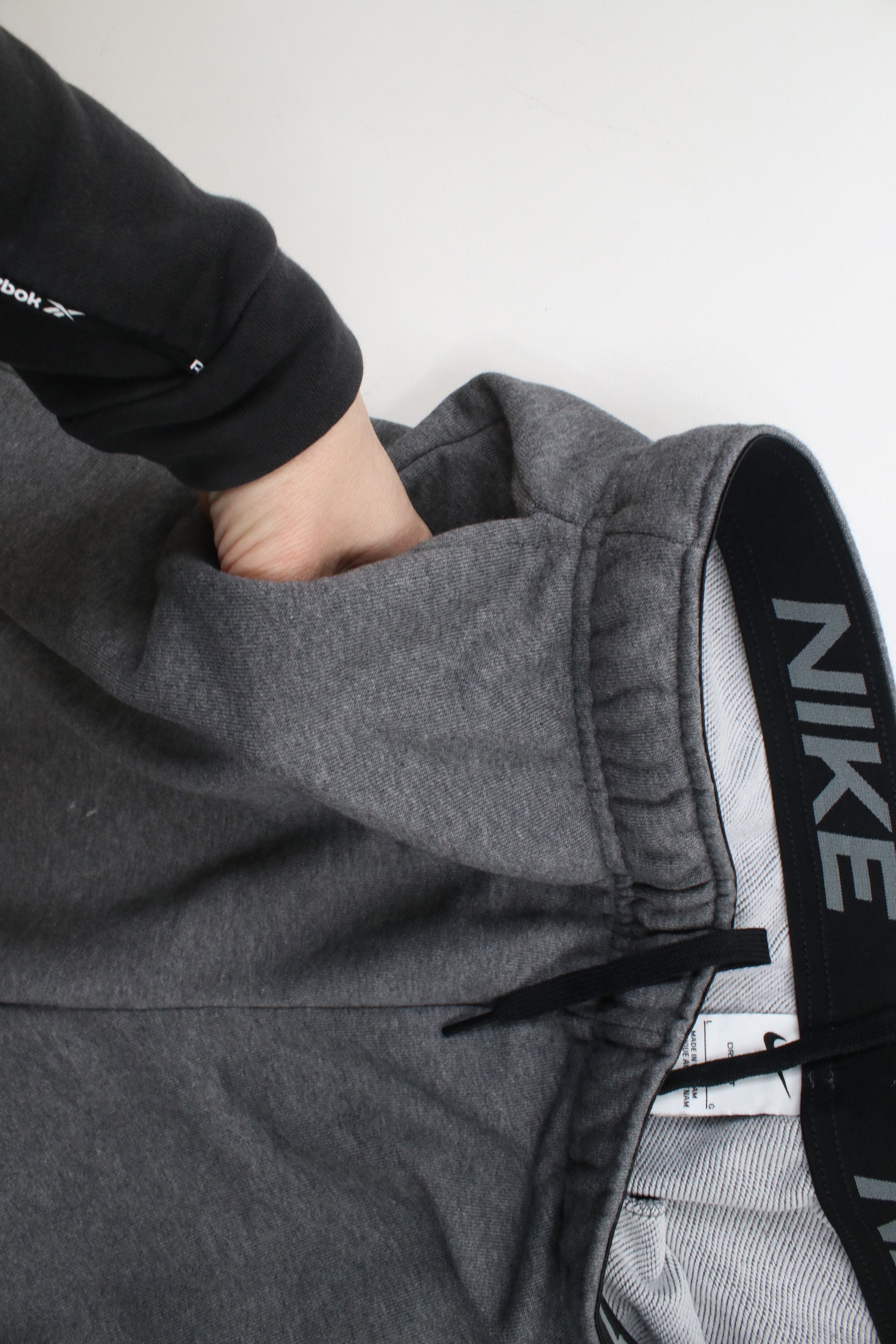 Nike × Vintage Vintage Y2K Nike Big Swoosh Flared Sweatpants Pants Gray Size US 36 / EU 52 - 8 Thumbnail