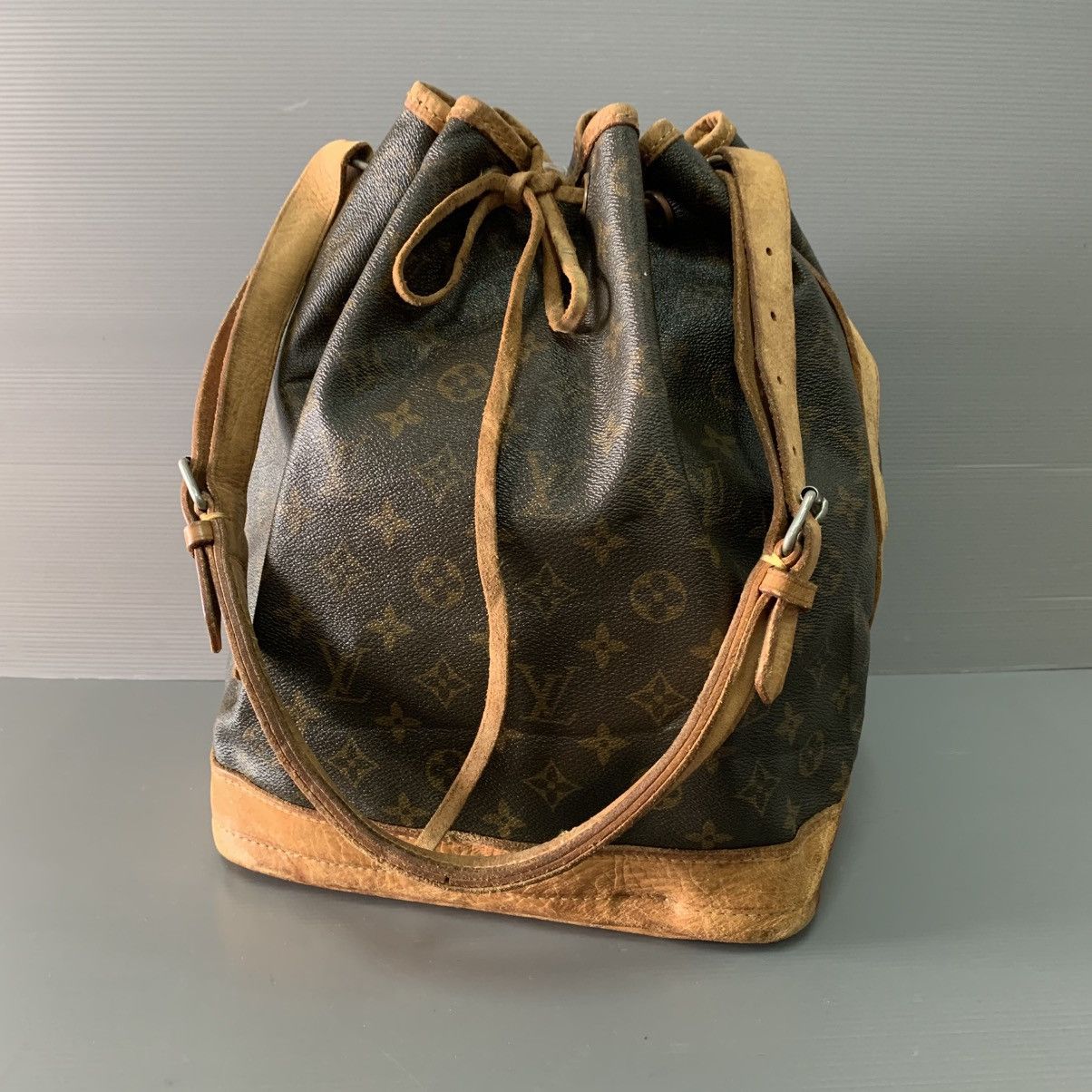 Louis Vuitton Louis Vuitton Bucket Vintage Bag Size ONE SIZE - 23 Thumbnail