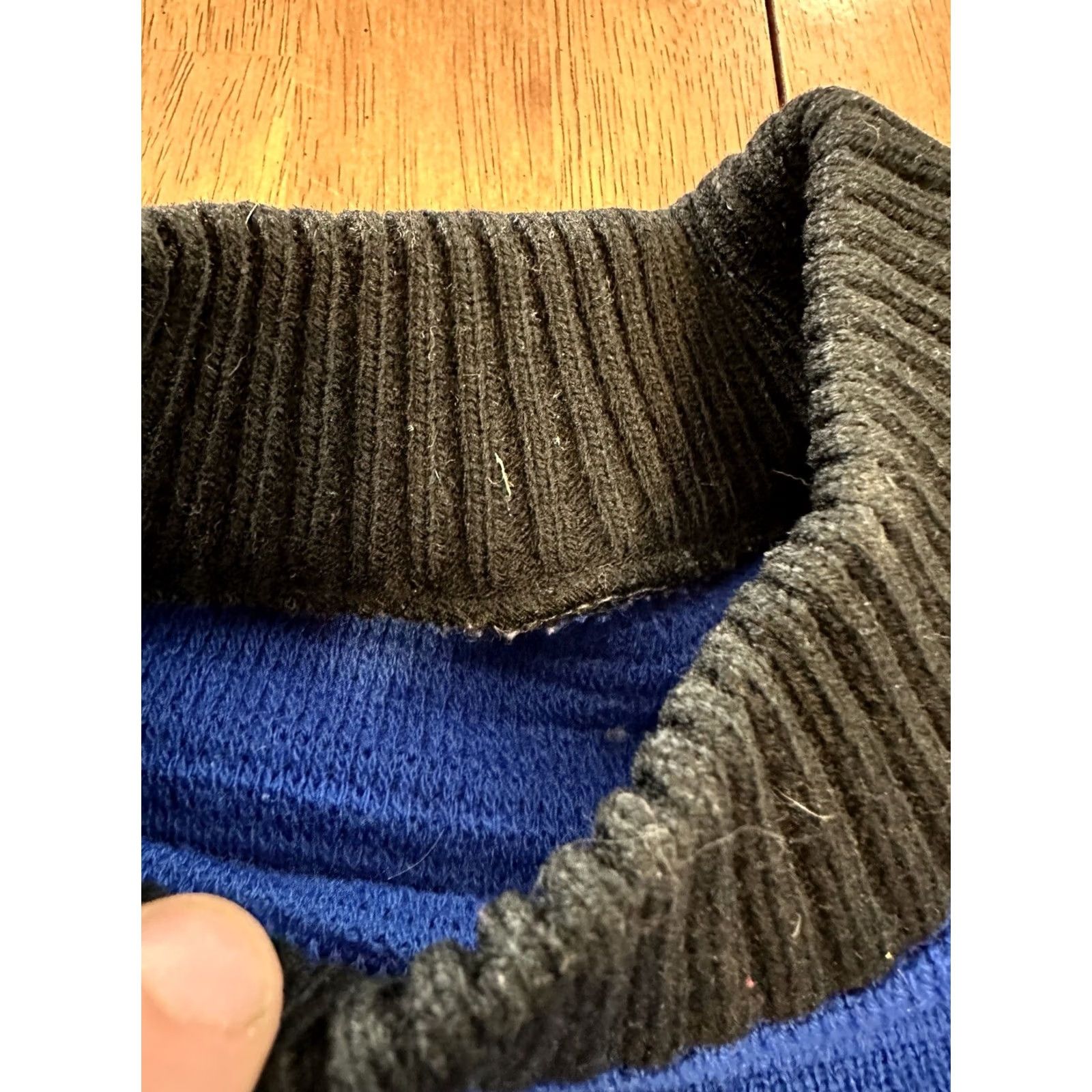 Vintage VINTAGE Blue Geometric Knit Sweater Medium Women's Textured Glitter Groovy 90s Size M / US 6-8 / IT 42-44 - 4 Thumbnail