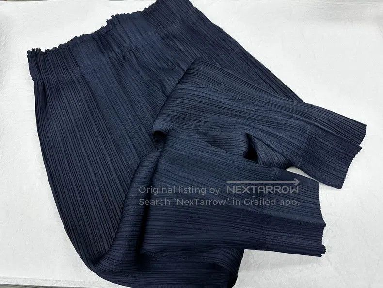 Issey Miyake Issey Miyake Harem Pants Navy Blue Size 25" / US 0 / IT 36 - 1 Thumbnail