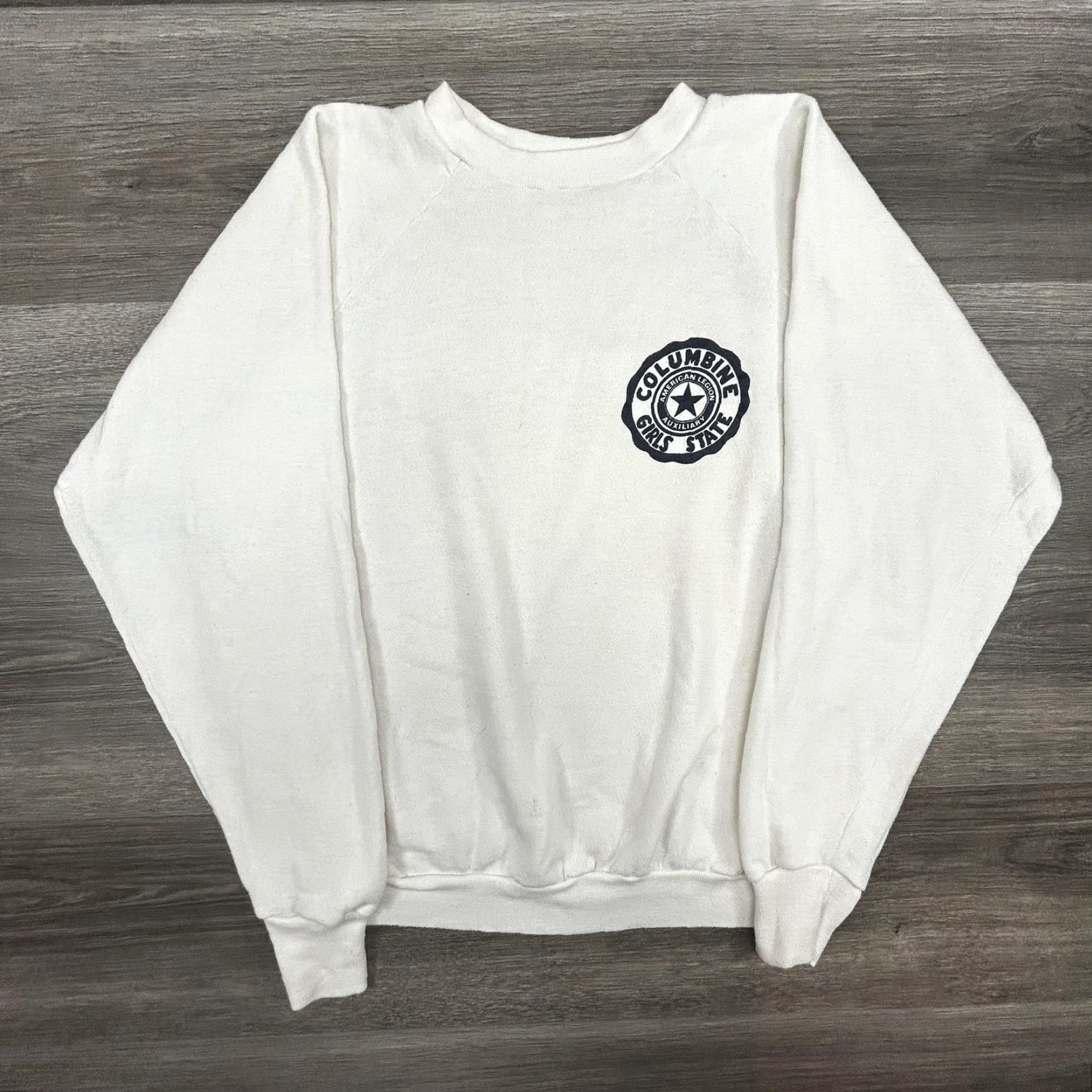 Hanes VINTAGE Columbine Girls State American Legion Sweatshirt Womens M White Pullover Crew Neck Raglan Sleeve Fall 90s Casual Graphic Print Logos Size M / US 6-8 / IT 42-44 - 2 Thumbnail