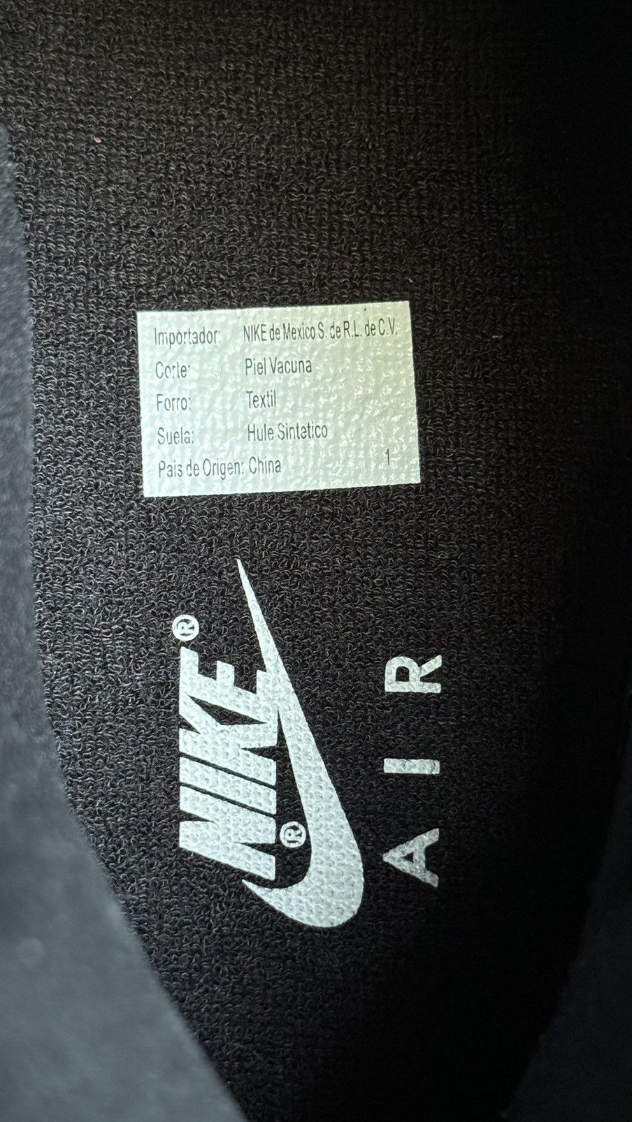 Jordan Brand Jordan 11 Bred 2019 Size US 9 / EU 42 - 6 Thumbnail
