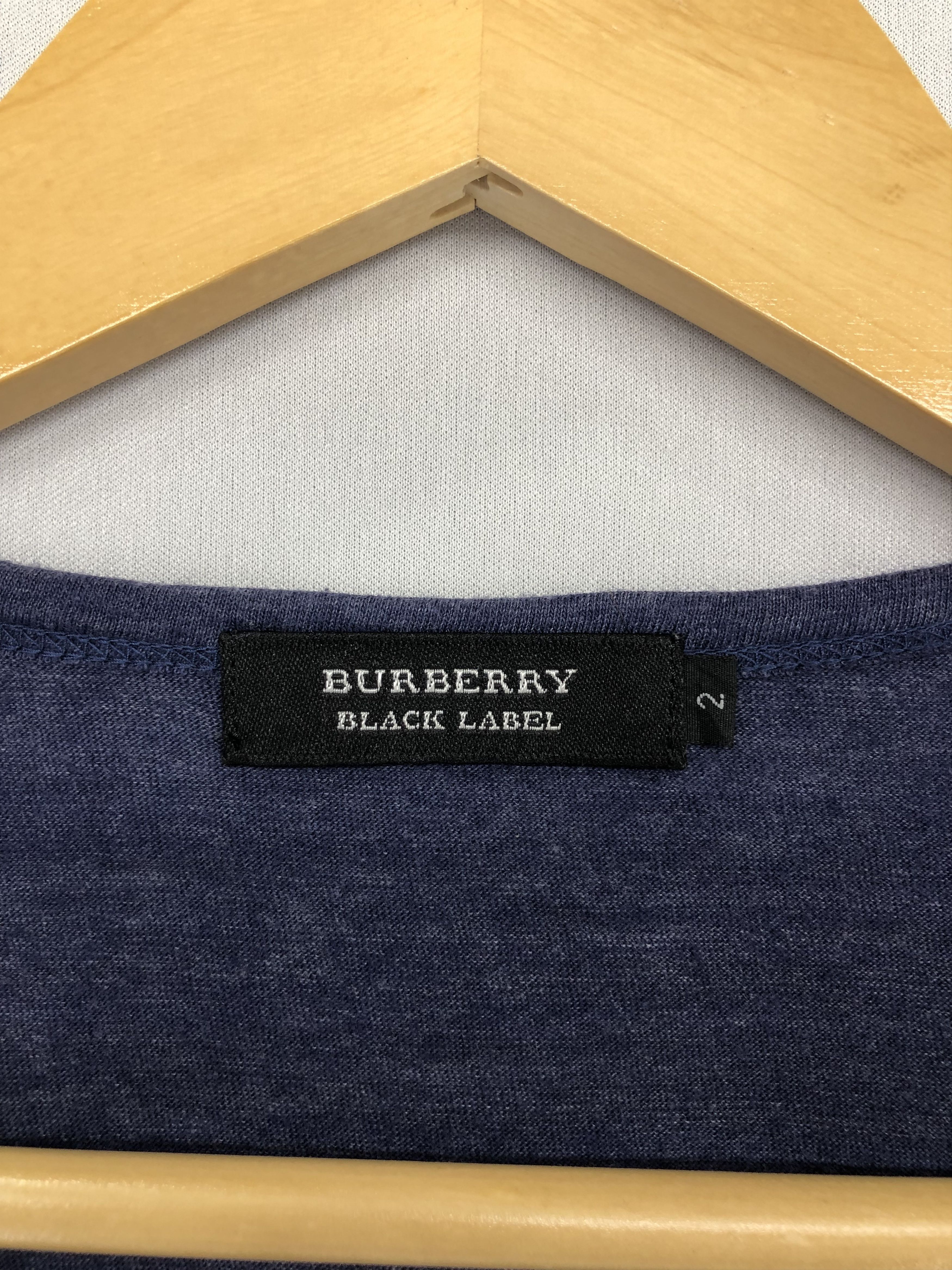 Burberry Burberry Black Label V-neck Tee Size US S / EU 44-46 / 1 - 9 Thumbnail