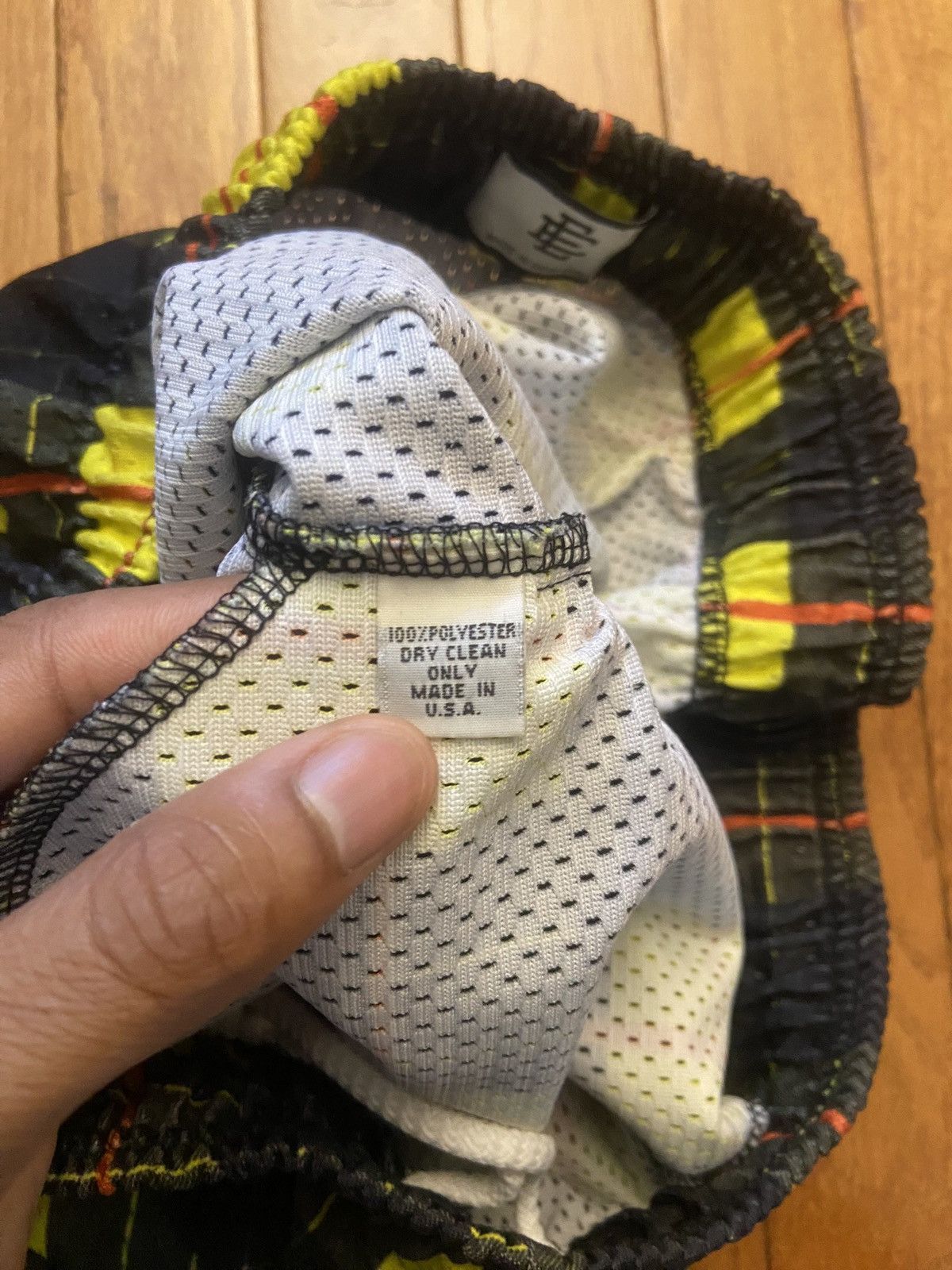 Eric Emanuel Eric Emanuel EE Basic Short Yellow Black Plaid Size US 34 / EU 50 - 4 Thumbnail