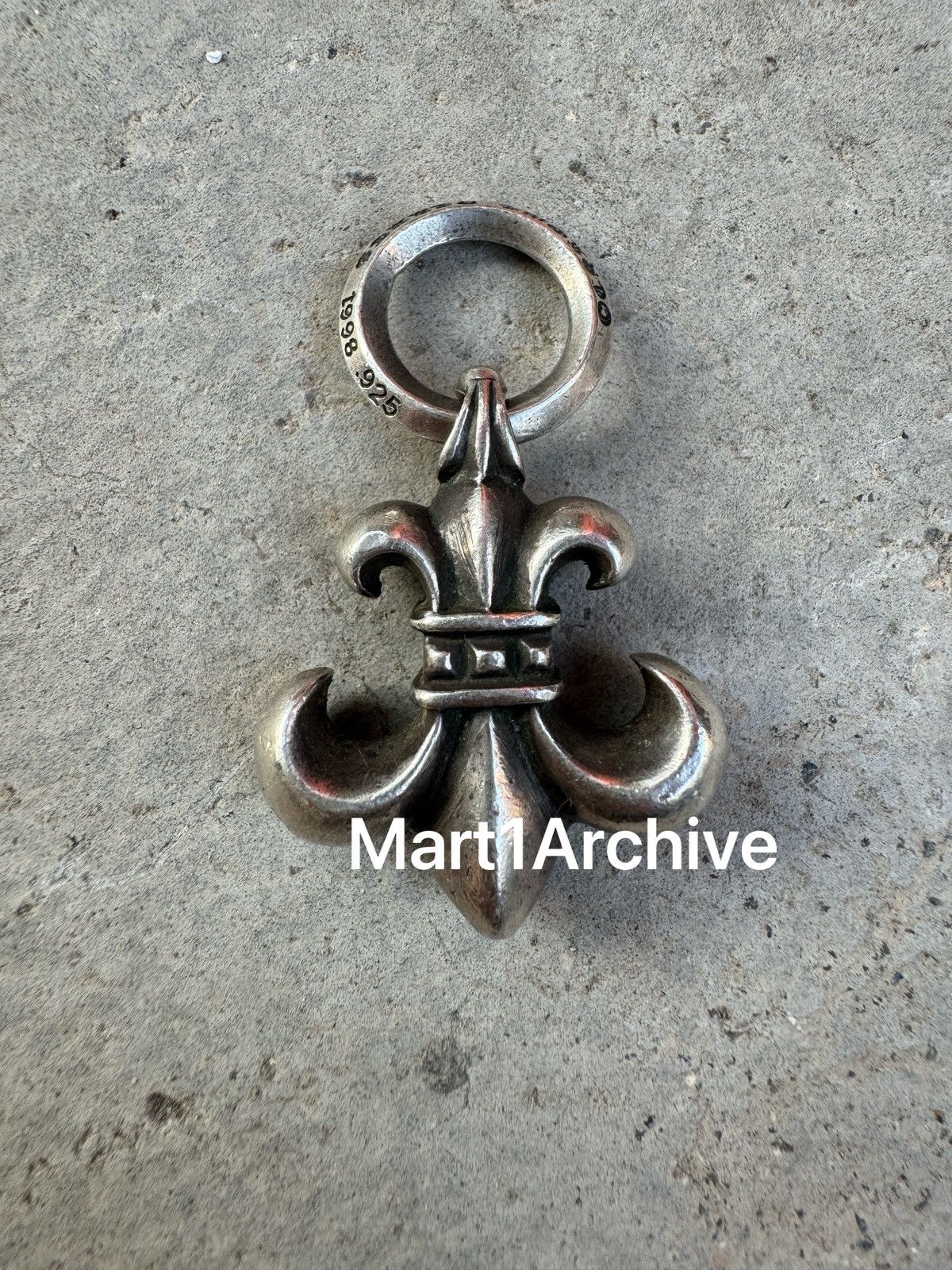 Chrome Hearts Chrome Hearts Medium Circle Cross Pendant Size ONE SIZE - 1 Thumbnail