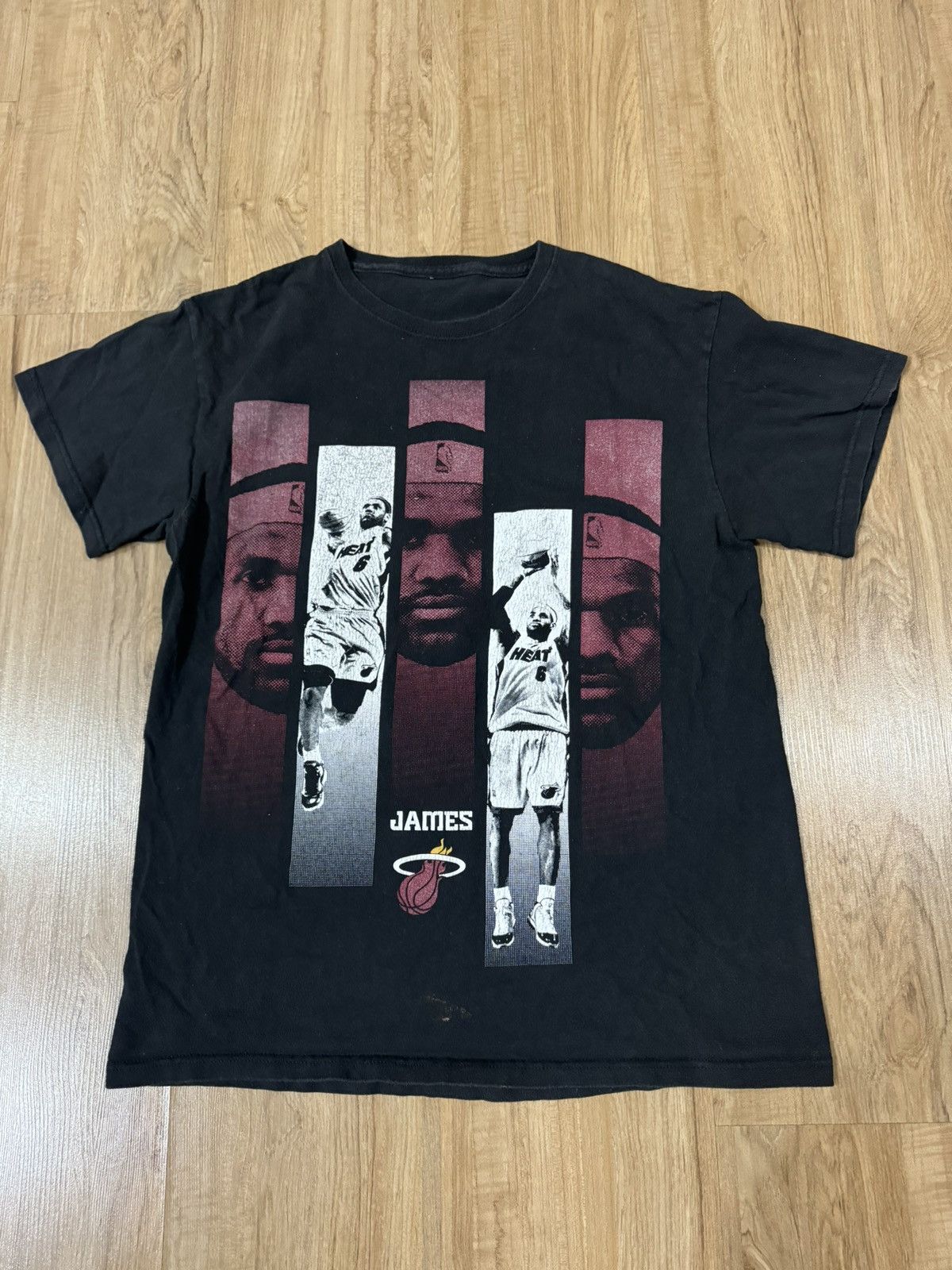 NBA LE BRON JAMES TSHIRT Size US M / EU 48-50 / 2 - 1 Thumbnail