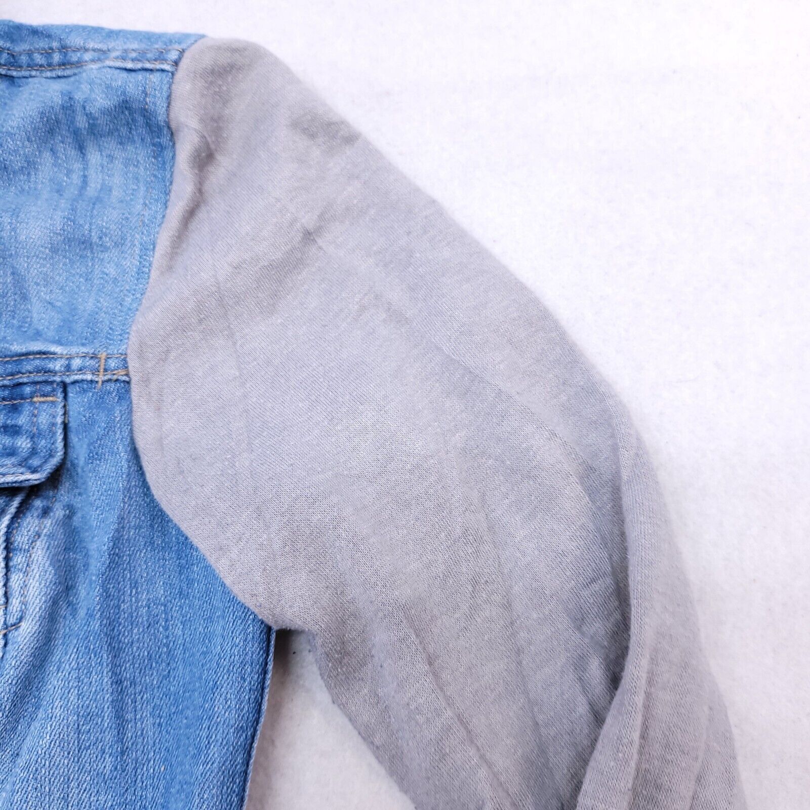 Guess Guess Button Up Casual Jean Jacket Womens Size Small S Blue Size S / US 4 / IT 40 - 5 Thumbnail