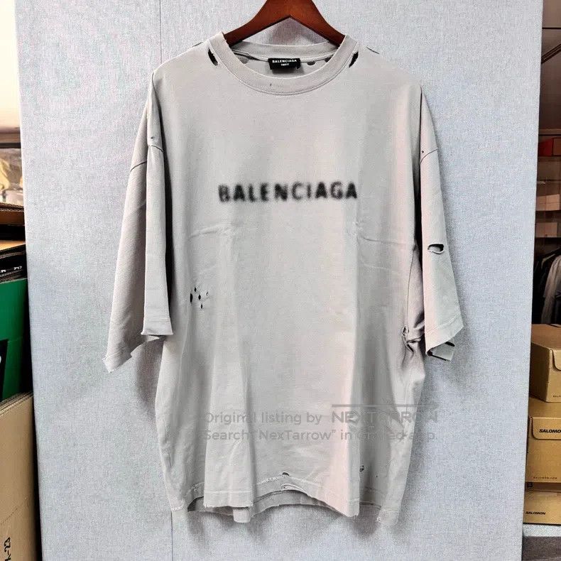 Balenciaga Balenciaga Faded destruction short-sleeve gray Size US XS / EU 42 / 0 - 1 Thumbnail