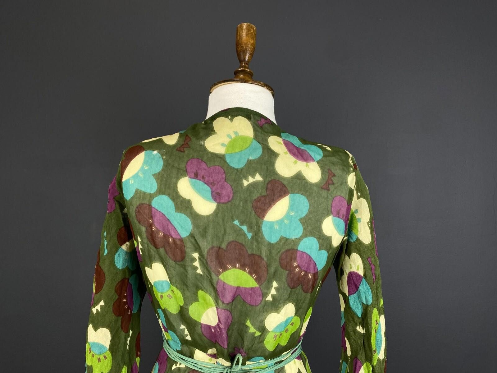 Designer Gudrun Sjoden Green Floral Wrap Belted 3/4 Dress Size M Size M / US 6-8 / IT 42-44 - 7 Thumbnail