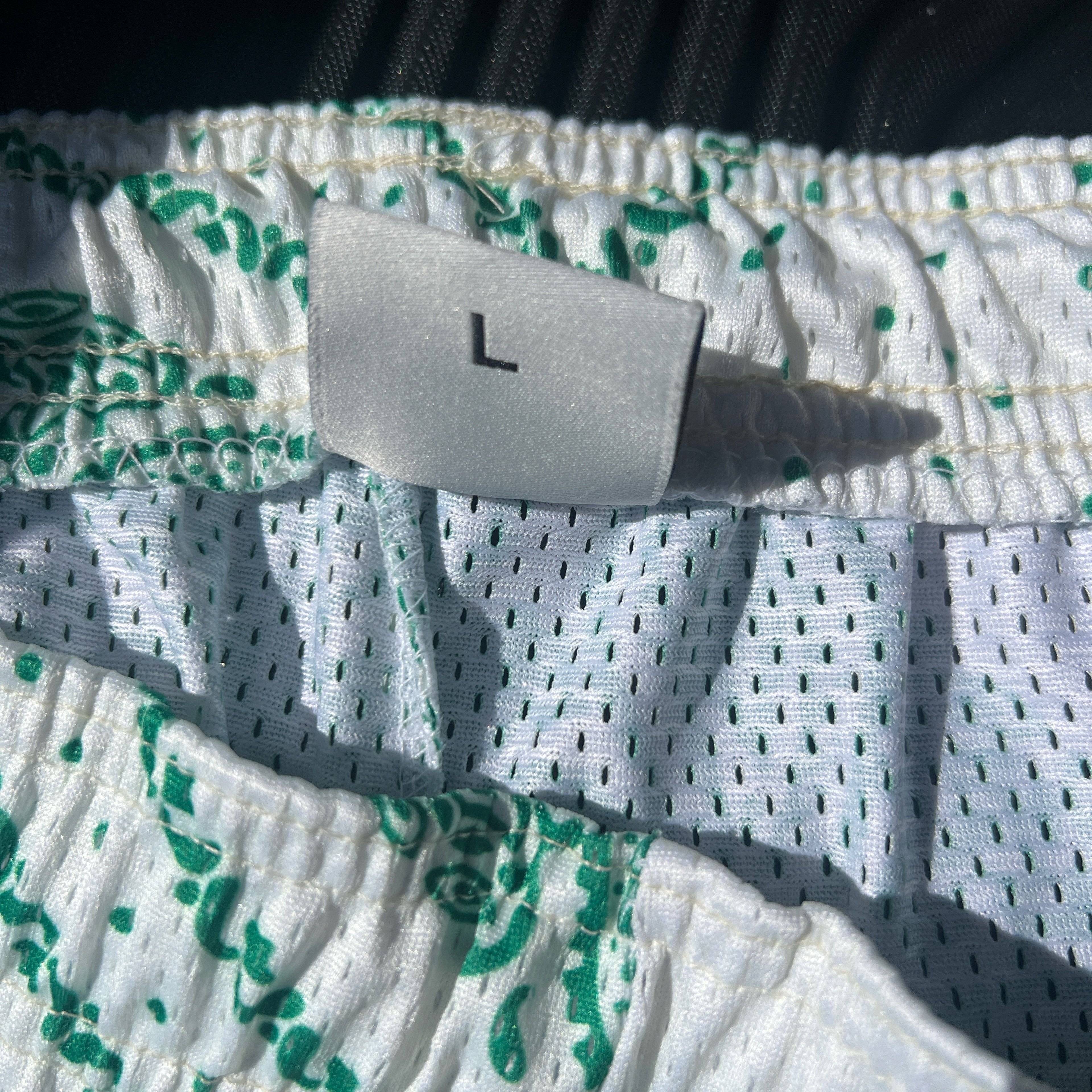 Bravest Studios GREEN PAISLEY SHORTS Size US 34 / EU 50 - 3 Thumbnail