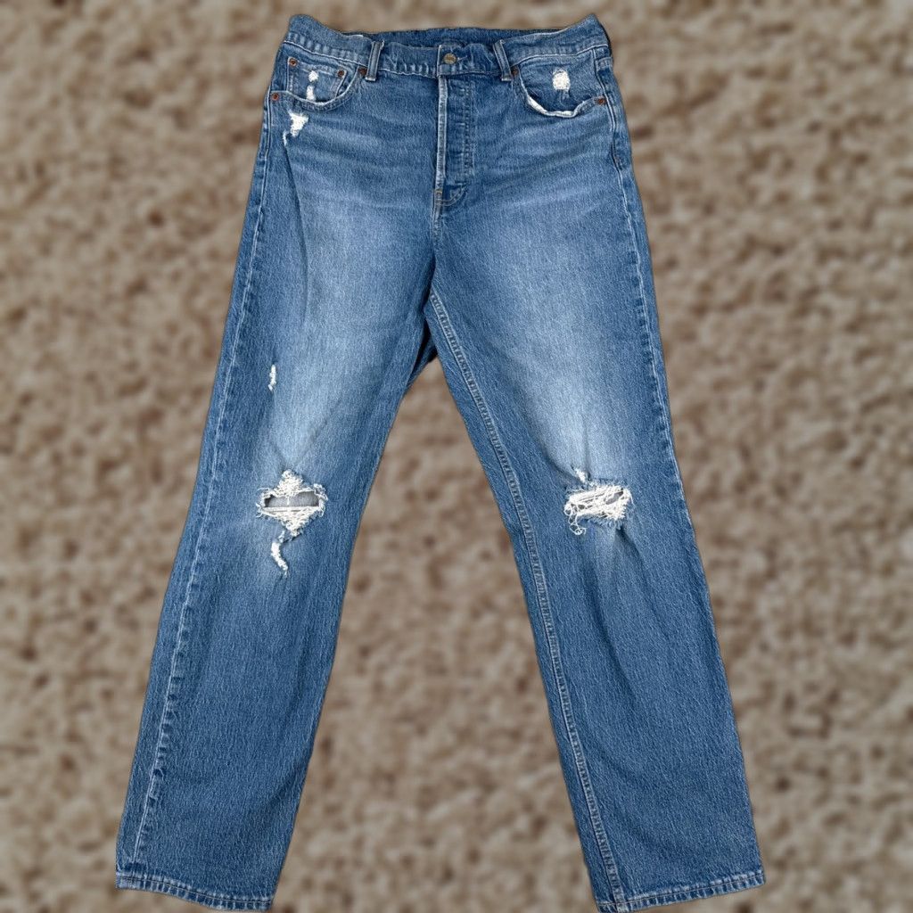 Gap Gap Jeans Womens 14 Blue Denim Distressed Straight High Rise Cotton 32x30 90s Womens Size 36" / US 14 / IT 50 - 1 Thumbnail