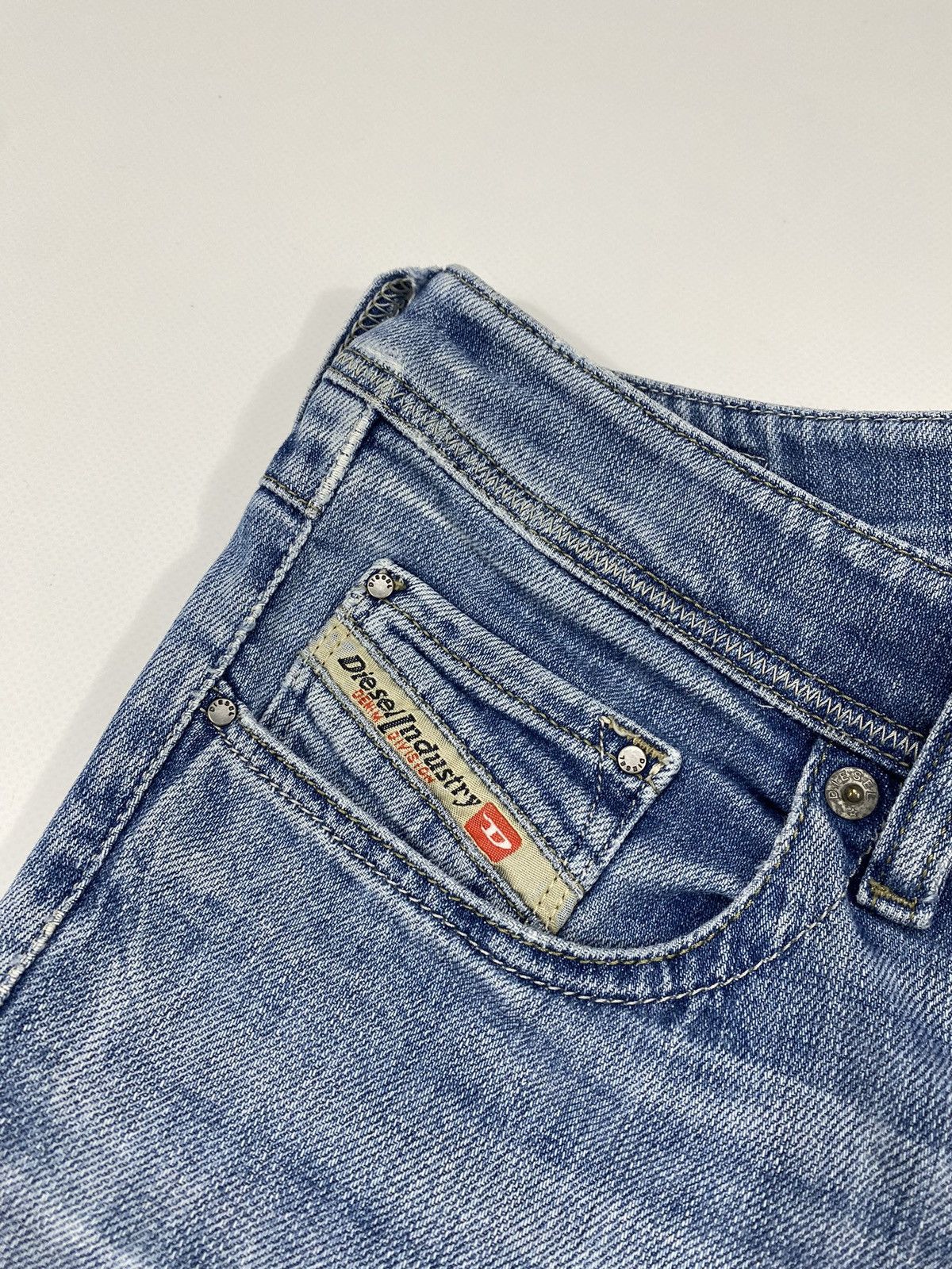 Diesel 🔥LASTDROP🔥 Y2K Diesel Angel Lowky Reg Slim Straight Low Rise Size 30" / US 8 / IT 44 - 16 Thumbnail