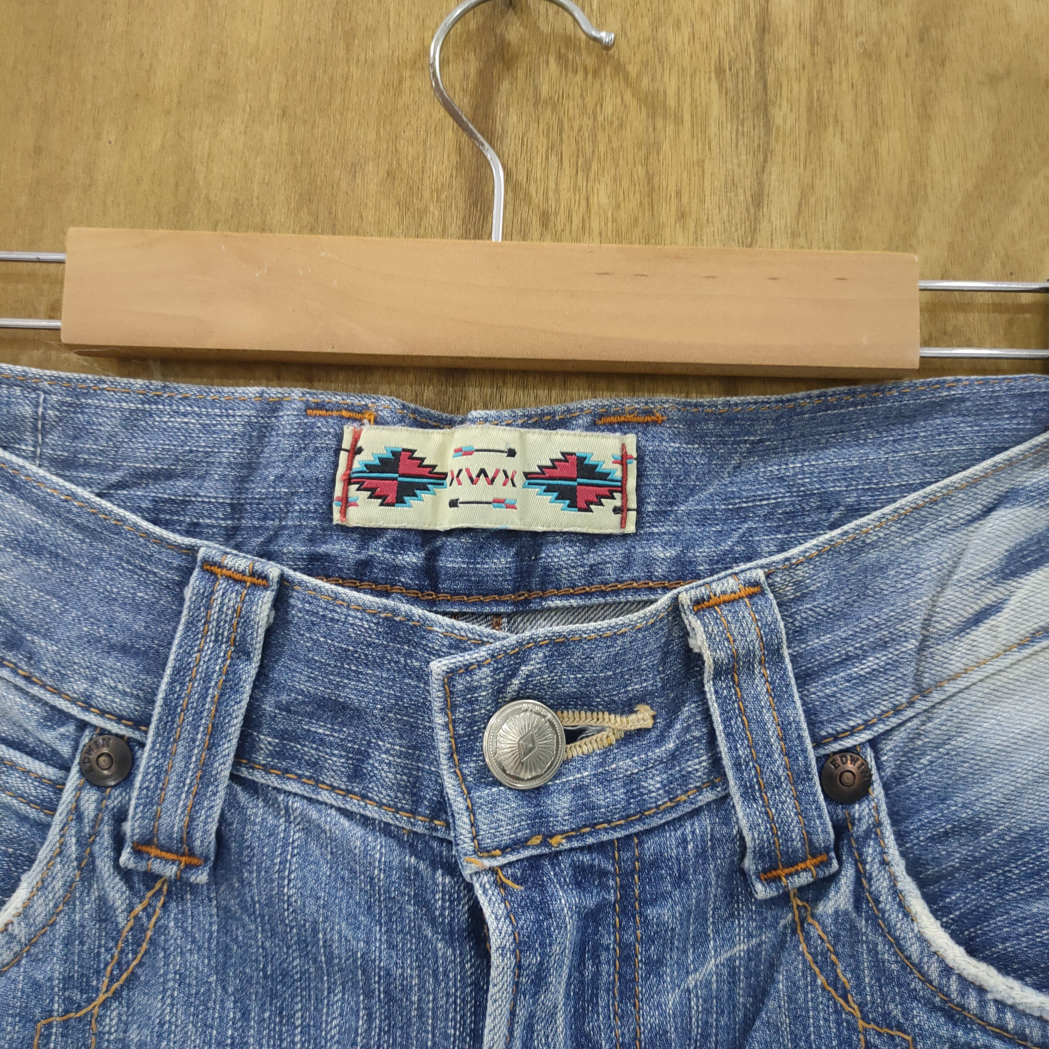 Edwin VINTAGE EDWIN BOOTCUT FLARE DISTRESSED JEAN DENIM Size US 33 - 7 Thumbnail