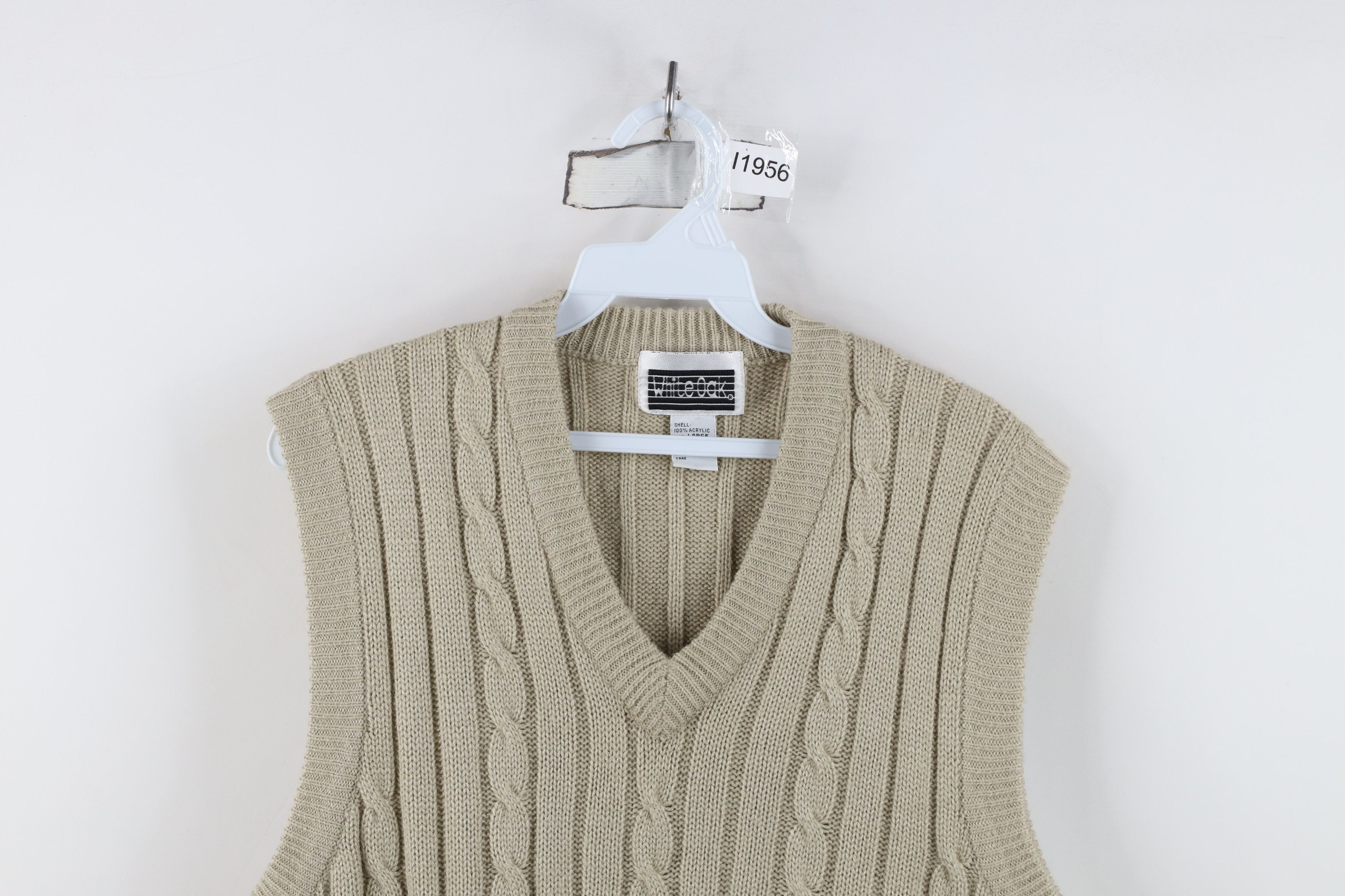Vintage Vintage 90s Streetwear Chunky Cable Ribbed Knit Sweater Vest Size US L / EU 52-54 / 3 - 2 Thumbnail