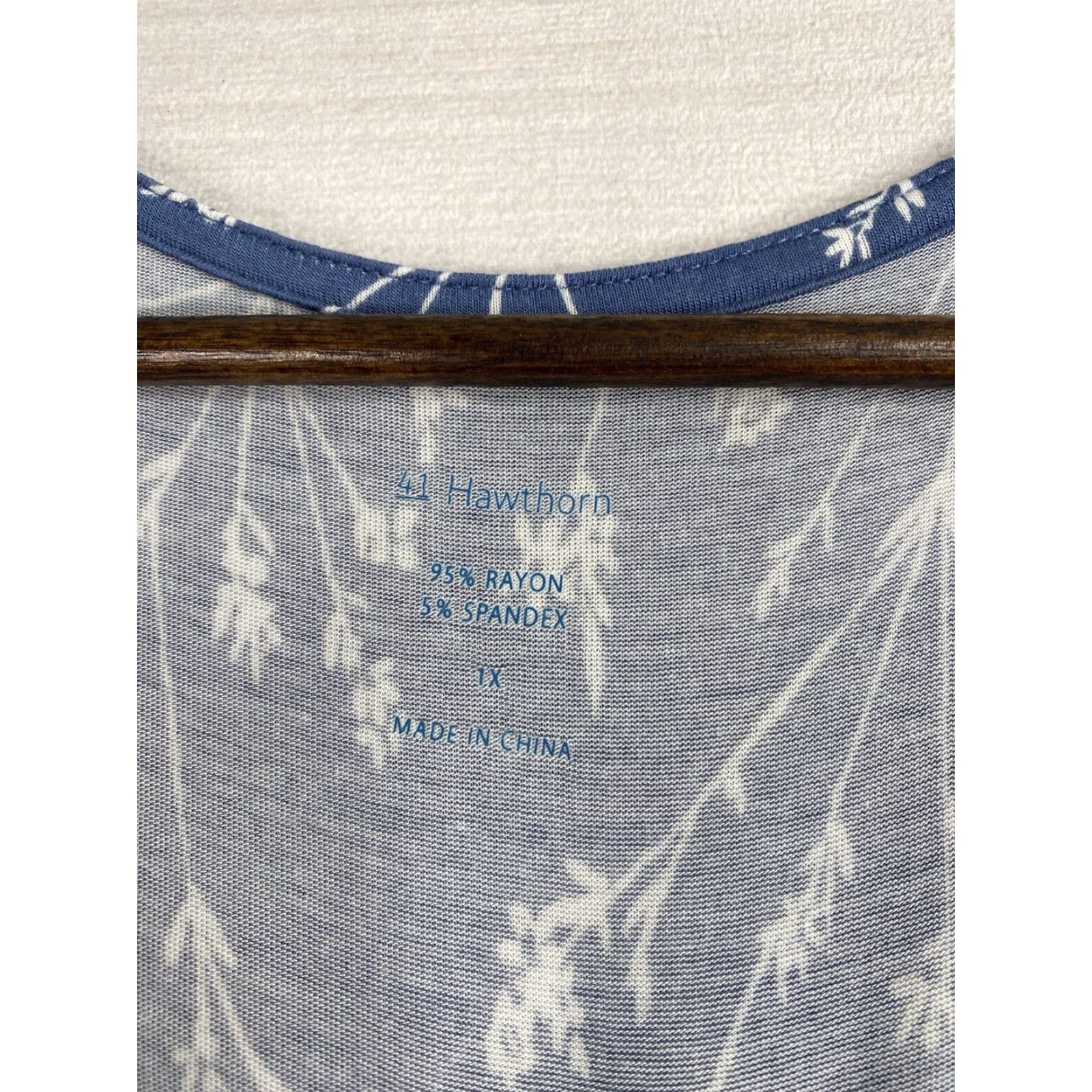 Vintage 41 Hawthorn Maxi Dress 1X Blue Floral V-Neck Sleeveless Knit Rayon Spandex Stretch Casual Summer Spring Fall Women's Maxi Dress Size XL / US 12-14 / IT 48-50 - 3 Thumbnail