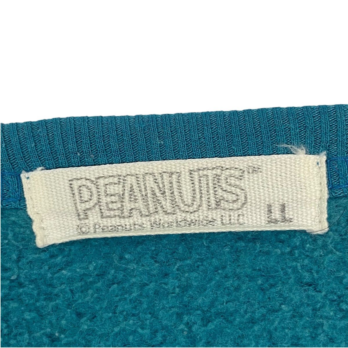 Vintage Vintage Peanuts Snoopy Crewneck Sweatshirt Blue Pullover SzL Size L / US 10 / IT 46 - 5 Thumbnail
