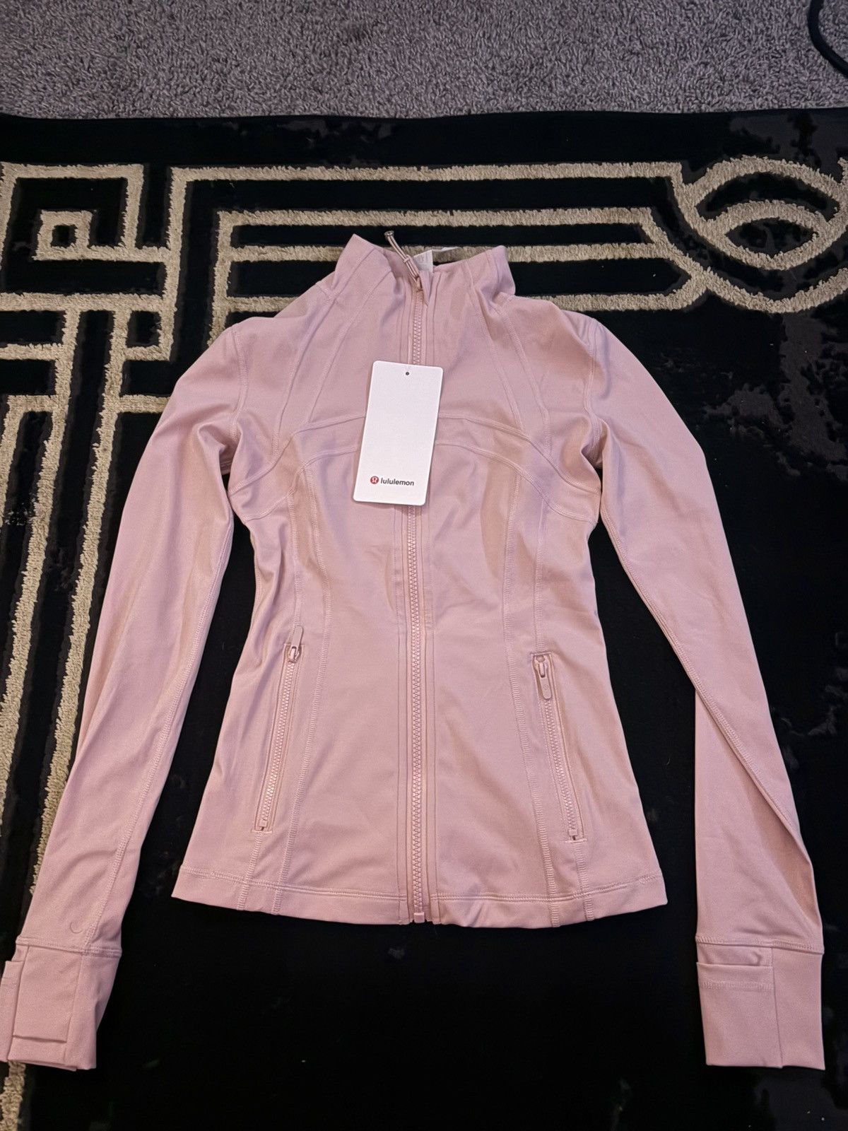 Lululemon Size 2 Full pink set Size S / US 4 / IT 40 - 1 Thumbnail