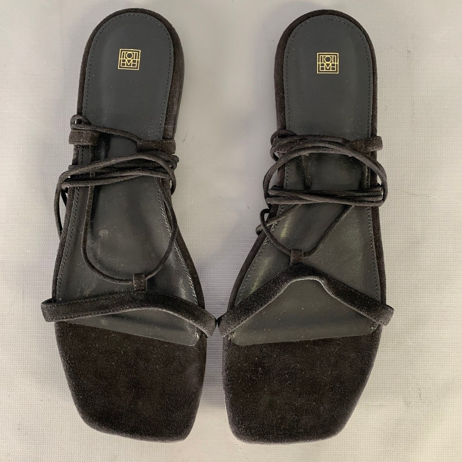 Toteme TOTEME Size 7.5 Black Leather Suede Strappy Sandals Size US 7.5 / IT 37.5 - 4 Thumbnail