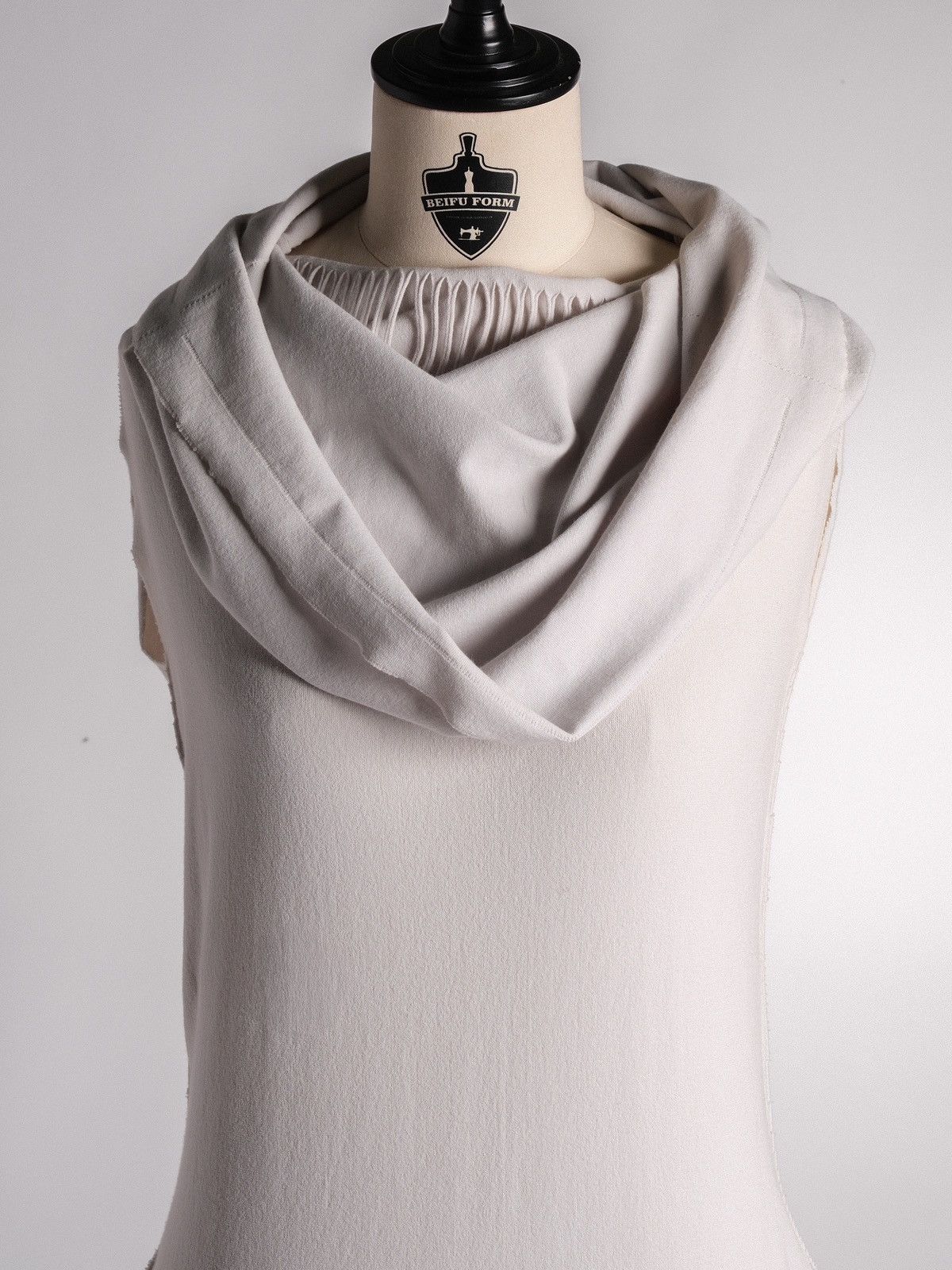 Issey Miyake Issey Miyake A-POC sculptural hooded top Size M / US 6-8 / IT 42-44 - 9 Thumbnail