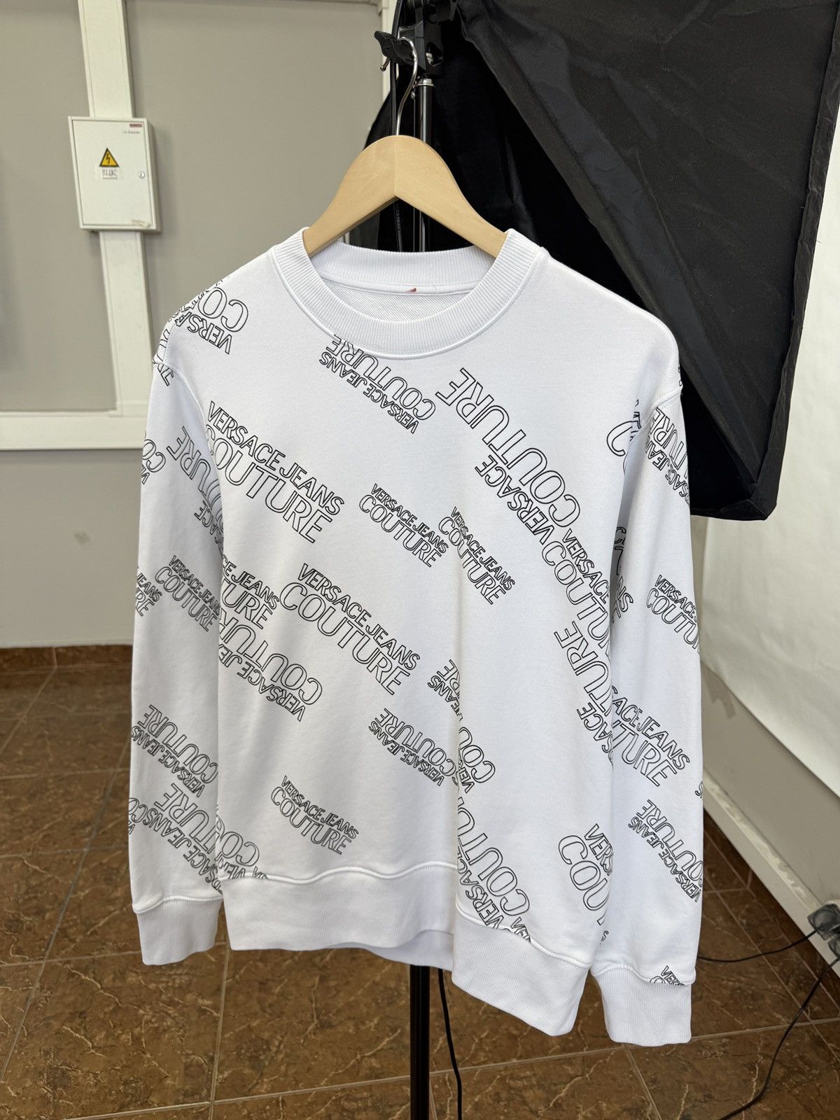 Versace 🇮🇹 Versace Jeans Couture Rare Sweatshirt Retro Hype Y2K Size US S / EU 44-46 / 1 - 1 Thumbnail