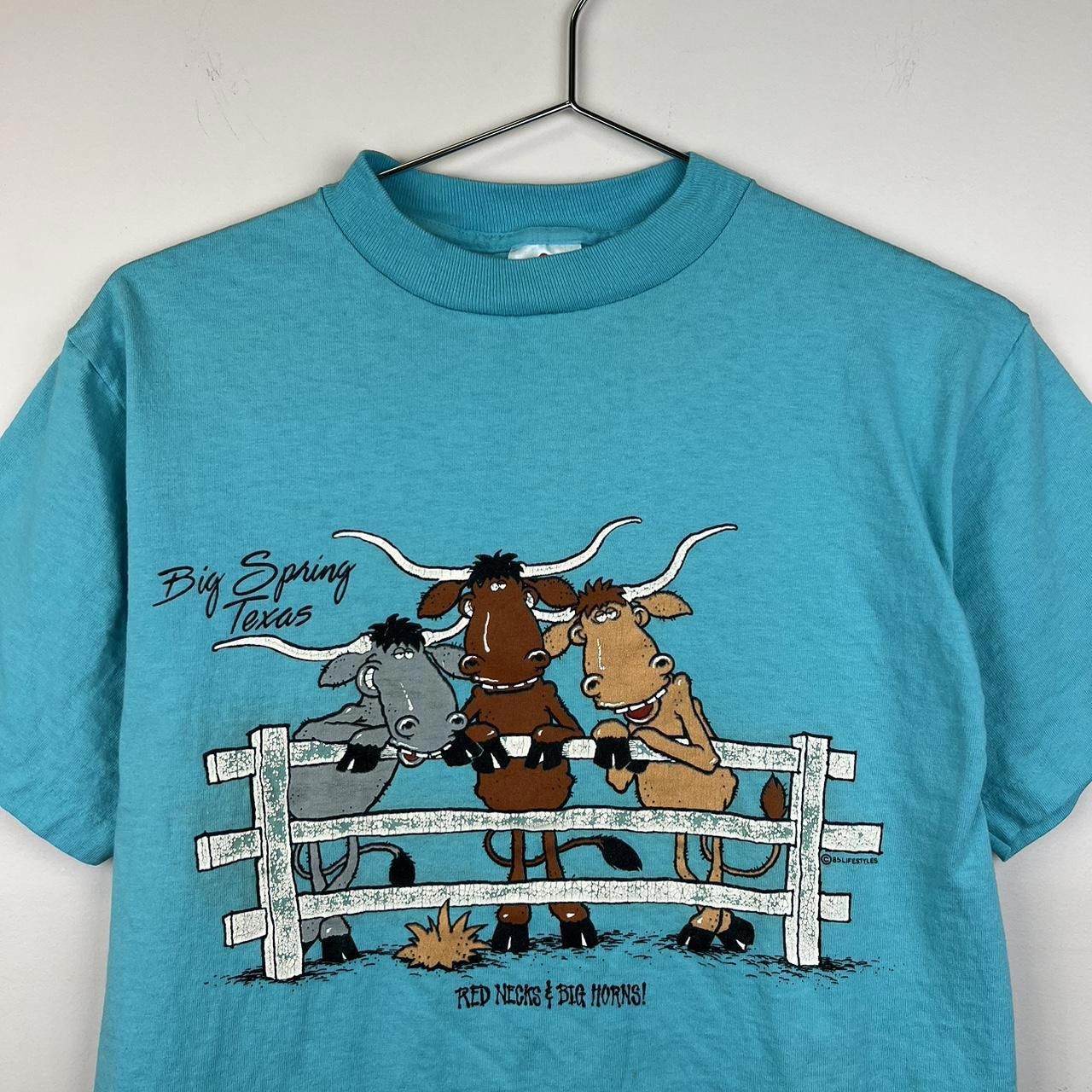 Designer Vintage Big Spring Texas Graphic T-Shirt Cartoon Cows Design Size US M / EU 48-50 / 2 - 2 Thumbnail