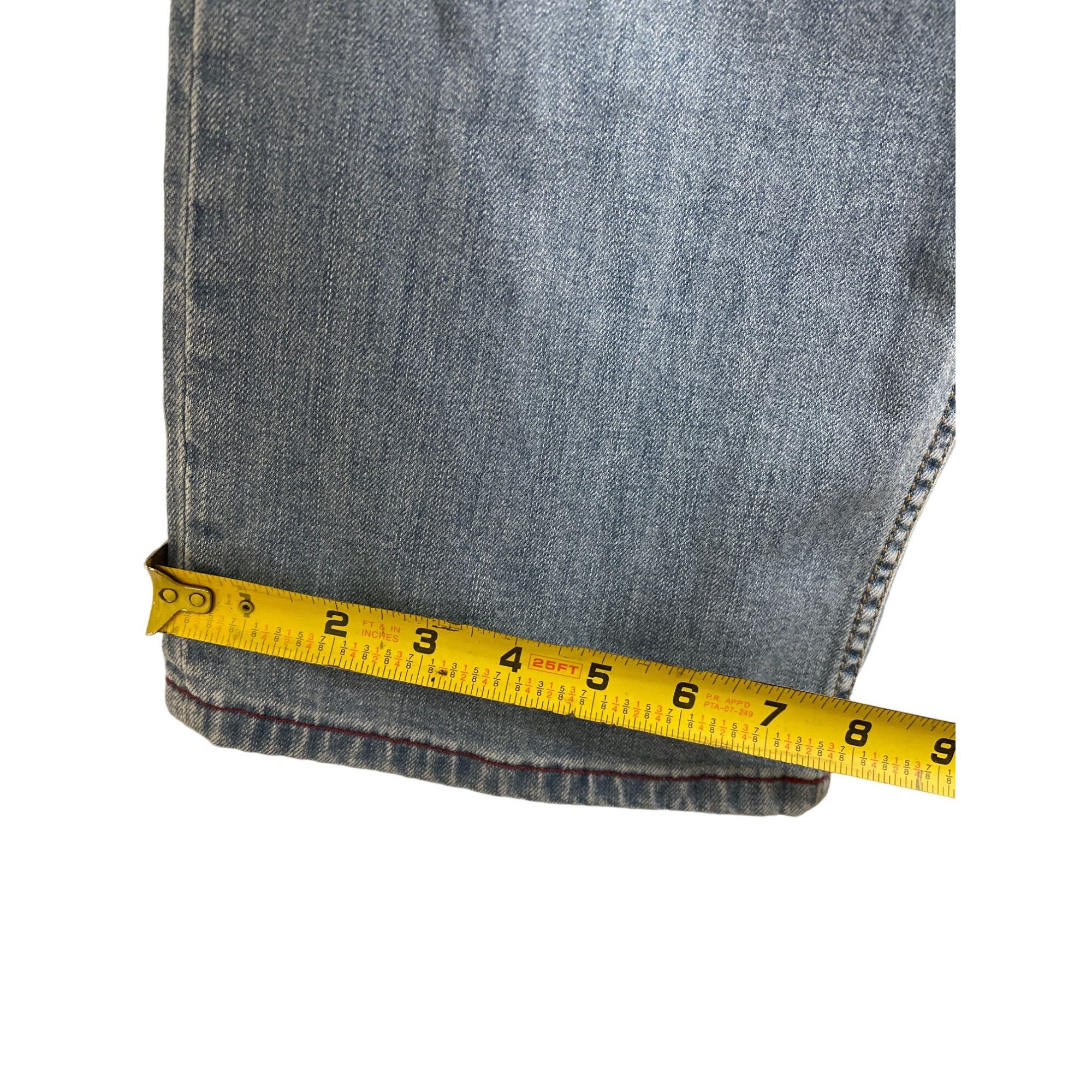 Tommy Bahama Tommy Bahama Men's Light Wash Jeans Size 38 x 32 SKU 1107 Size US 38 / EU 54 - 4 Thumbnail