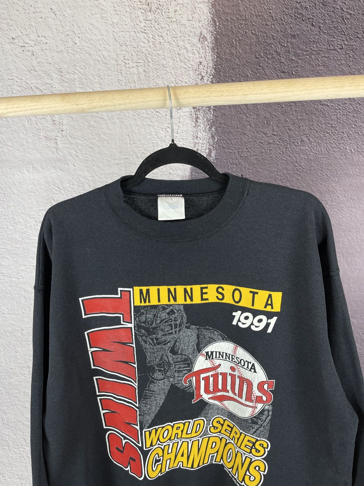 Tultex × Vintage Tultex vintage Minnesota Twins 1991 Champions sweatshirt Size US XL / EU 56 / 4 - 8 Thumbnail