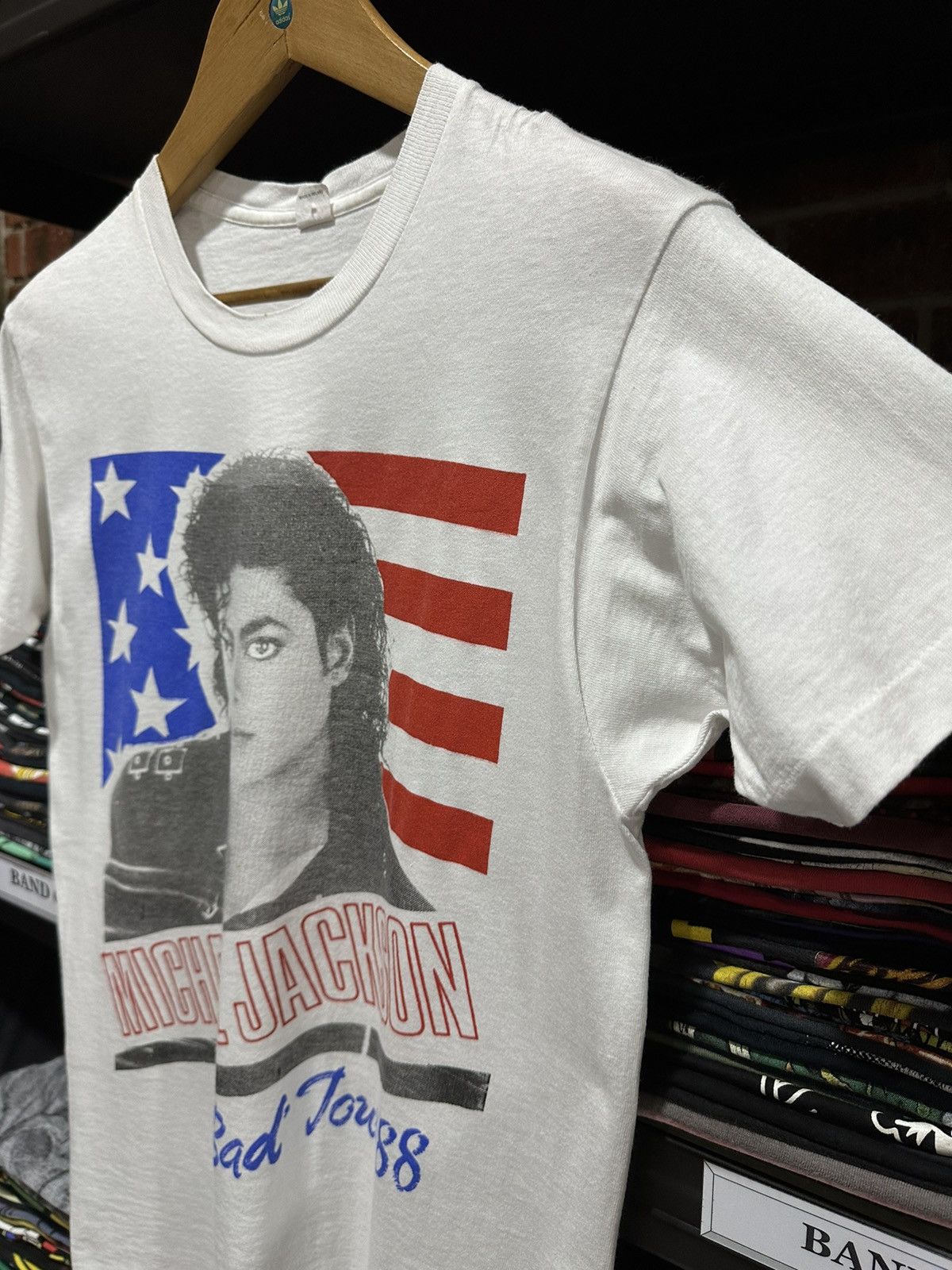 Band Tees Vintage 80s Michael Jackson Bad Tour Tee Size US M / EU 48-50 / 2 - 9 Thumbnail