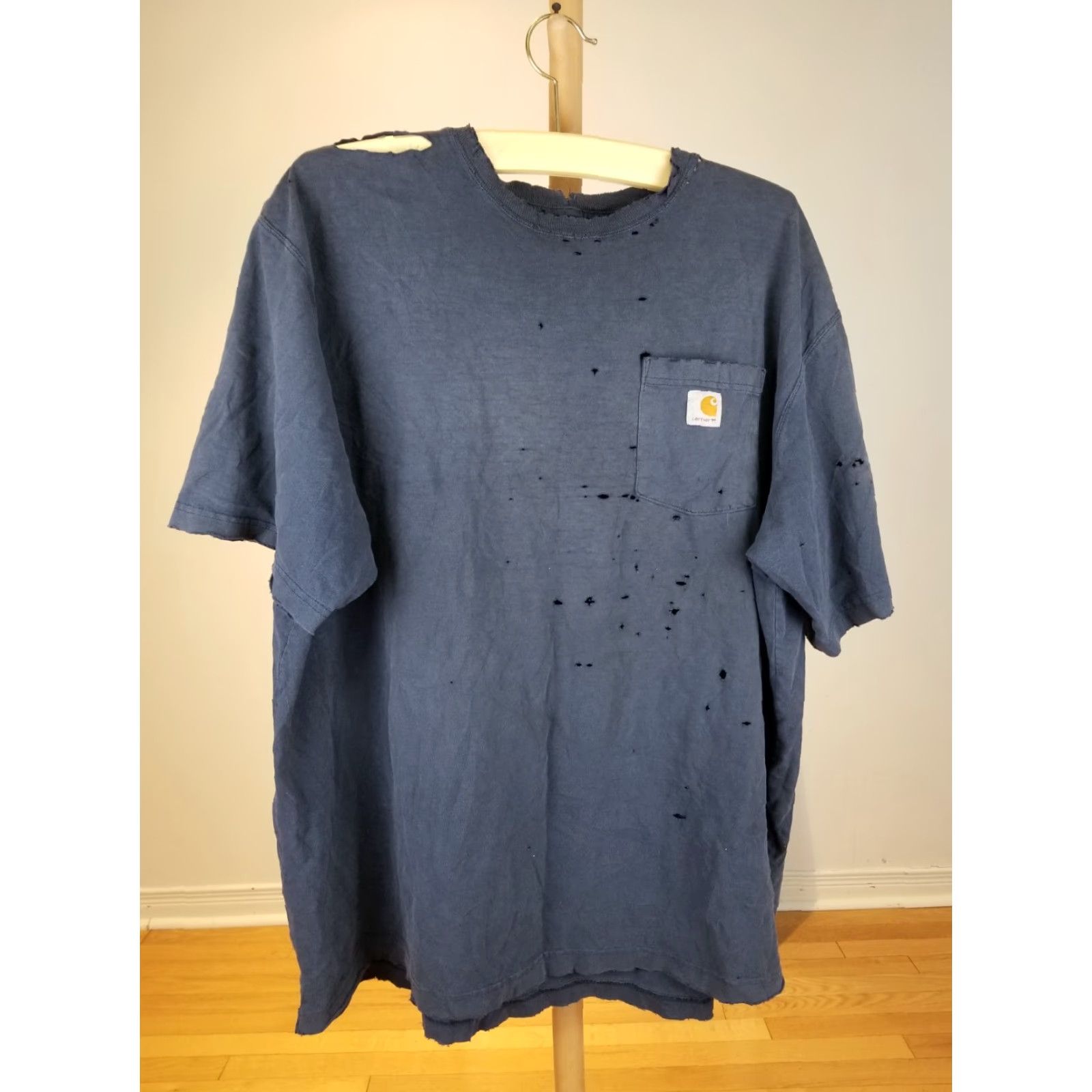 Carhartt VINTAGE Carhartt T-Shirt Navy 2XL Carhartt One Pocket Gradiant Sun Fade Trash/Grunge Cotton T-Shirt Size US XXL / EU 58 / 5 - 2 Thumbnail