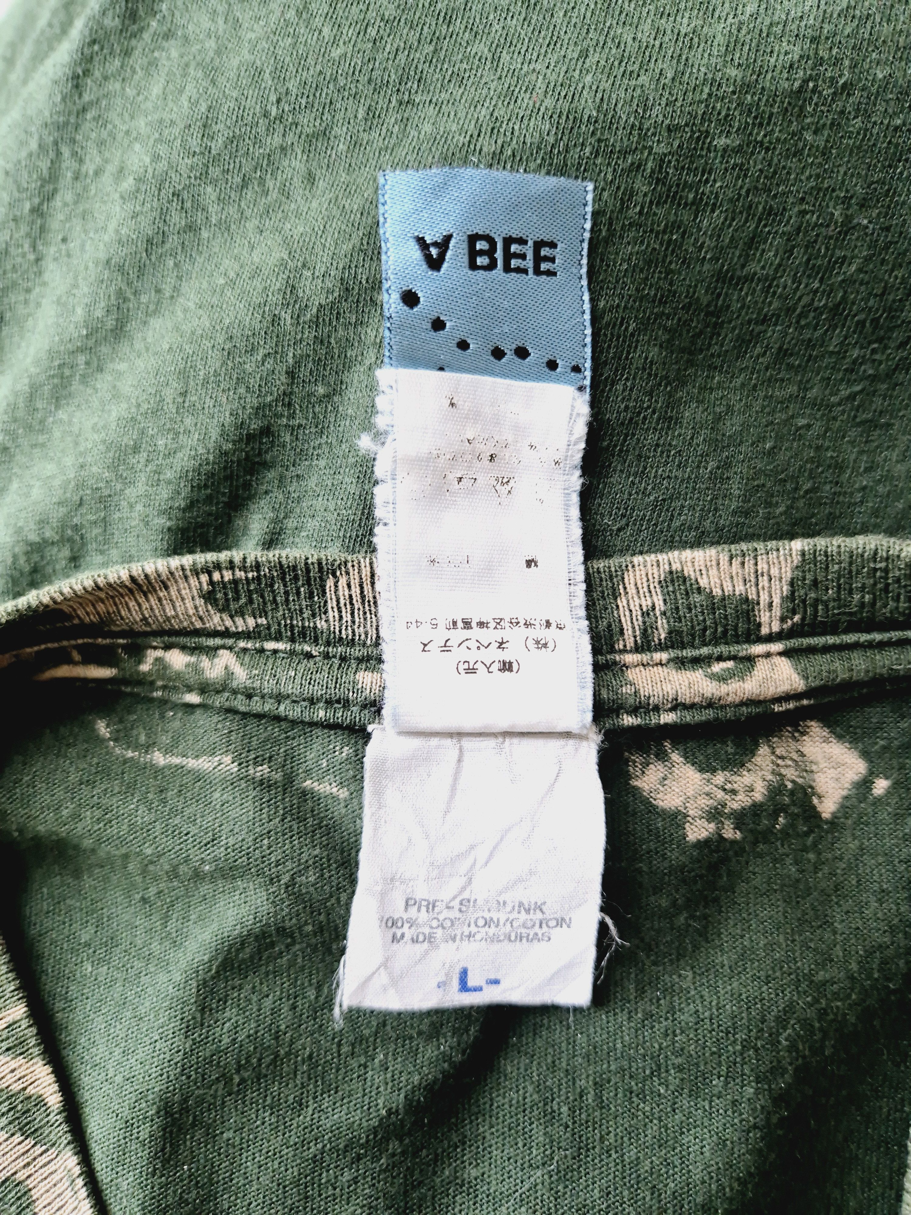 Needles × Nepenthes Nepenthes Japan A Bee T-Shirt Size US L / EU 52-54 / 3 - 9 Thumbnail