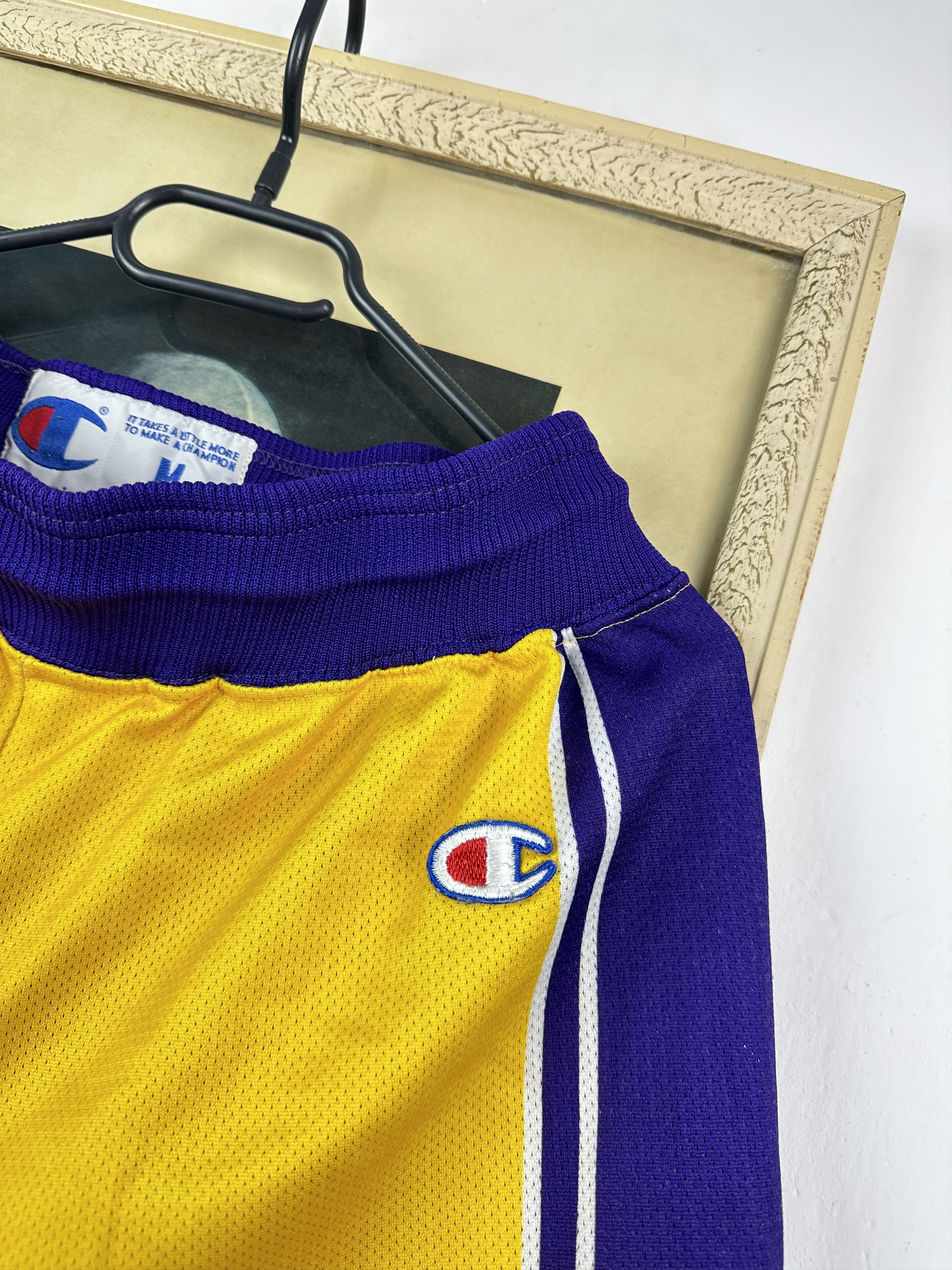 Champion Vintage Champion Lakers Shorts Bryant Era Rare NBA M Size US 32 / EU 48 - 3 Thumbnail