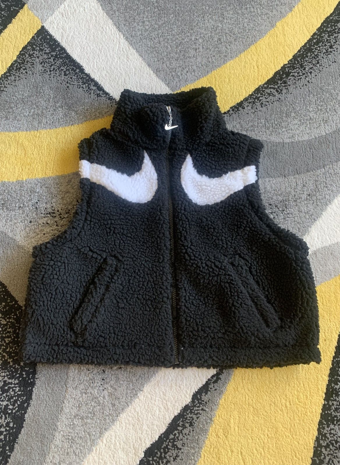 Nike Nike Swoosh Fleece Vest Size ONE SIZE - 1 Thumbnail