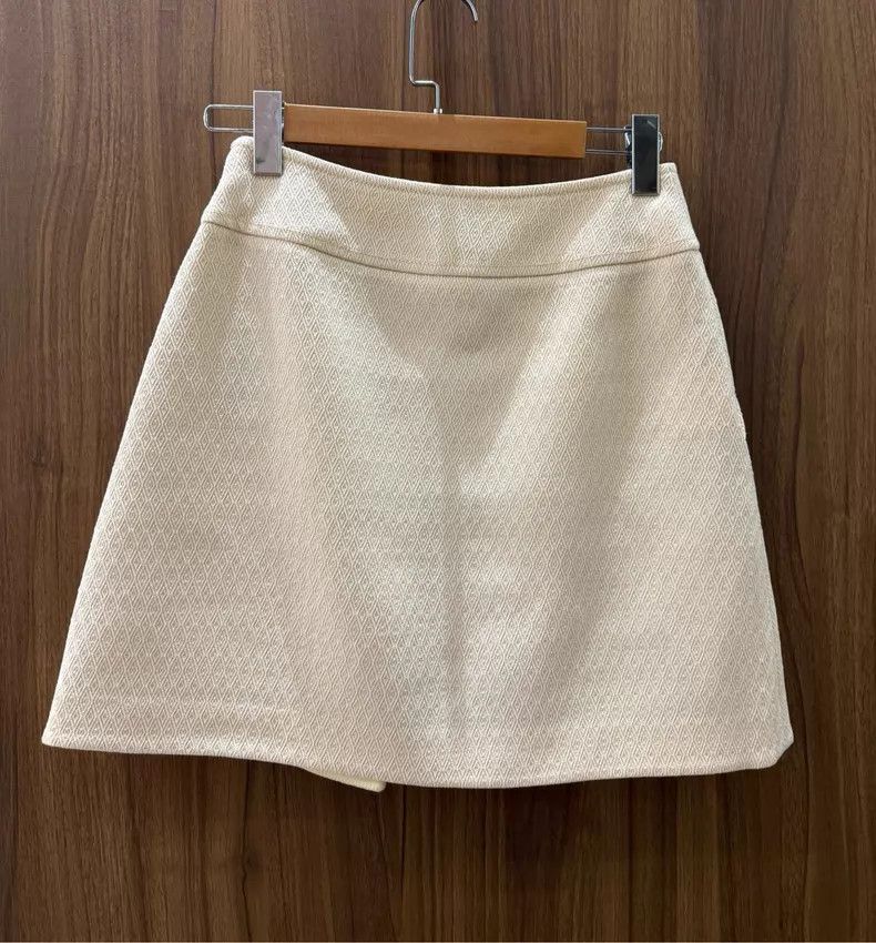 Gucci Gucci Beige wool skirt Size 25" / US 0 / IT 36 - 2 Thumbnail