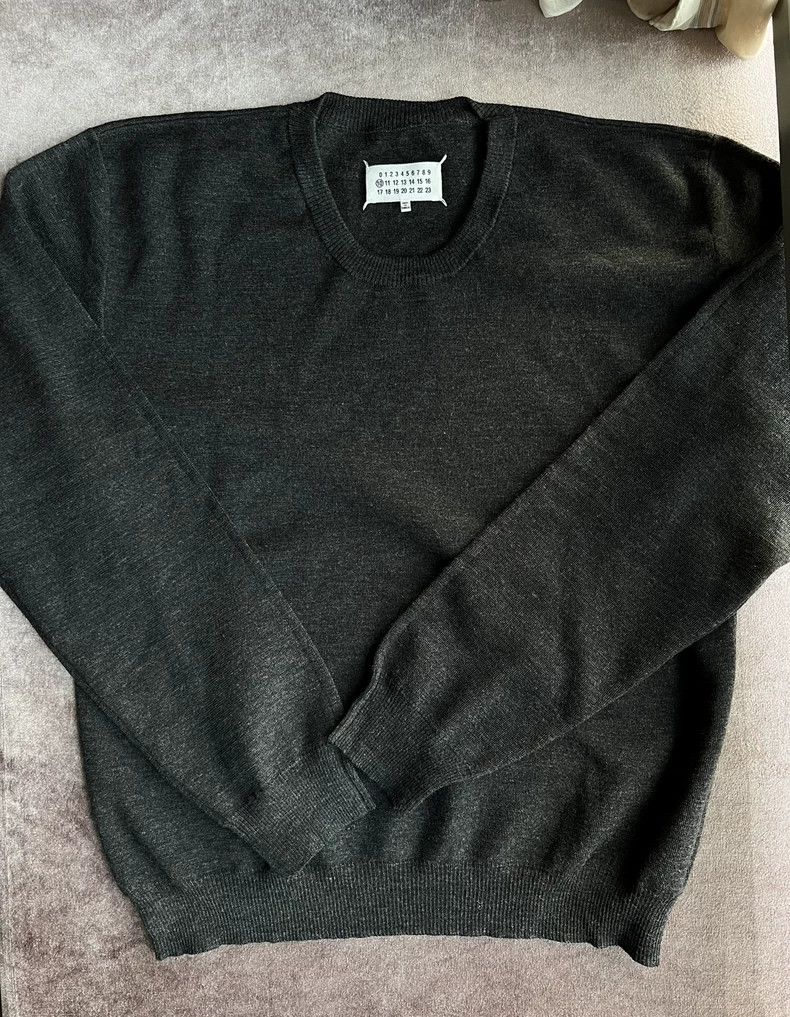 Maison Margiela Maison Margiela sweater 2501-Nextarrow Size US XL / EU 56 / 4 - 1 Thumbnail