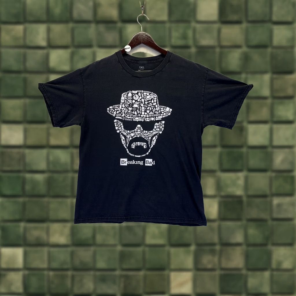 Vintage Breaking Bad T Shirt Black 2014 Distressed Graphic Adult Large-10344 Mens Short Sleeve Cotton Blend Casual Tee Size US L / EU 52-54 / 3 - 1 Thumbnail