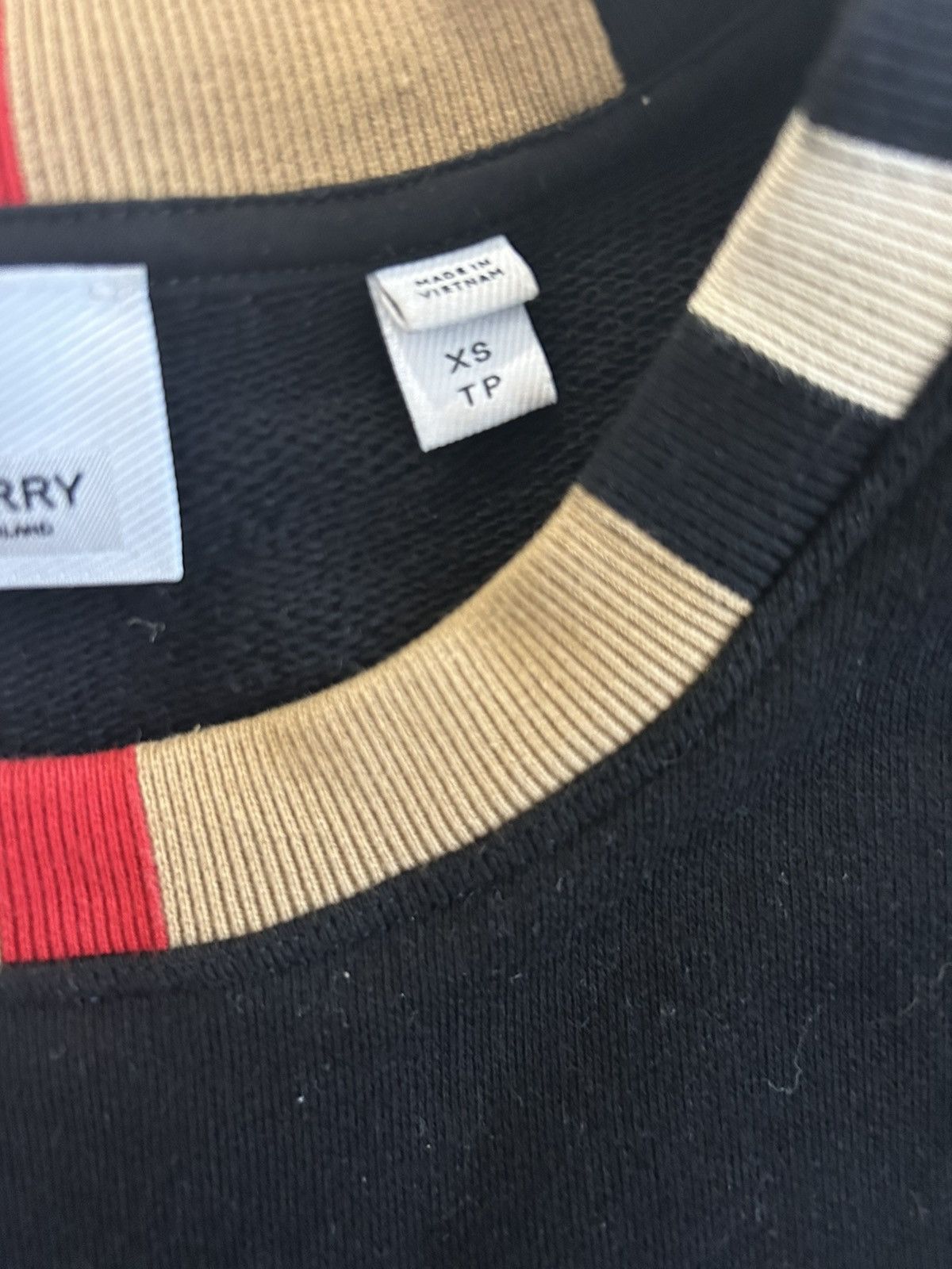 Burberry Black burberry sweater. Size US XS / EU 42 / 0 - 4 Thumbnail