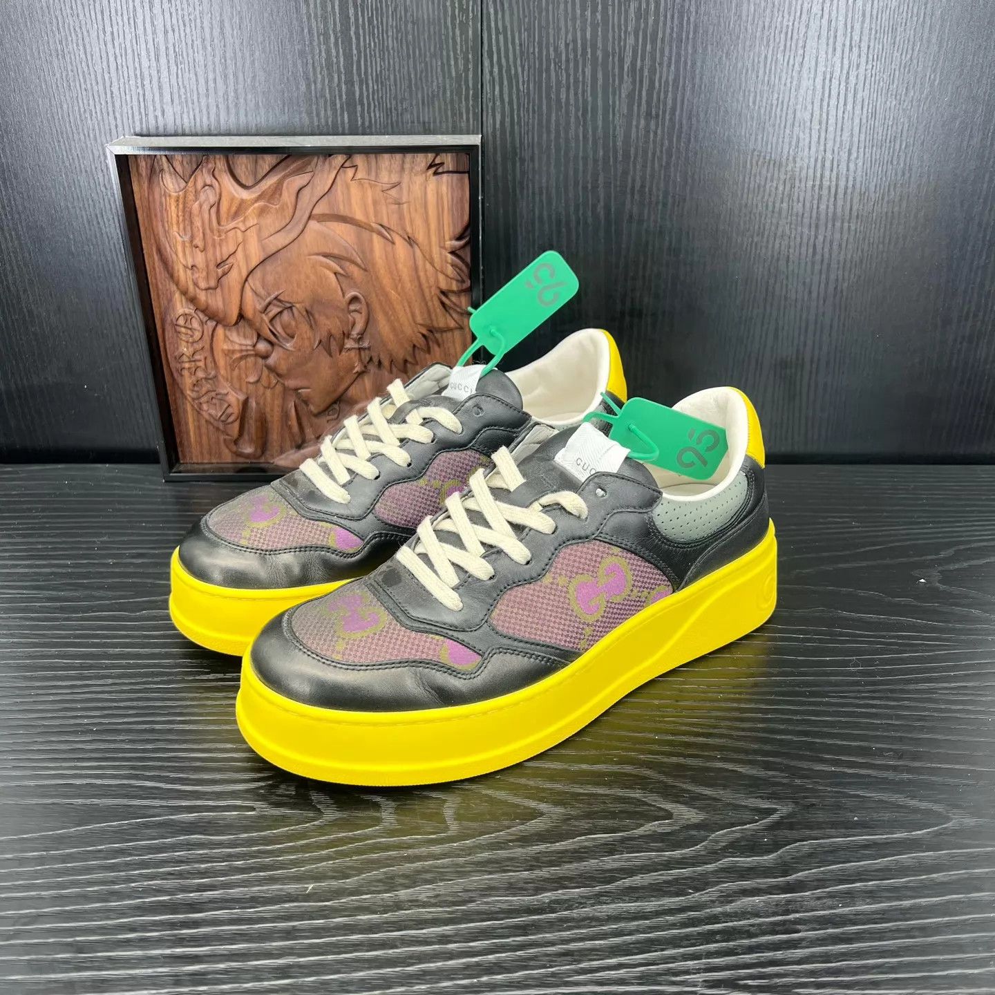 Gucci Gucci Biscuit Sneakers Black Yellow US 7 EU 41 Size US 7 / EU 40 - 1 Thumbnail
